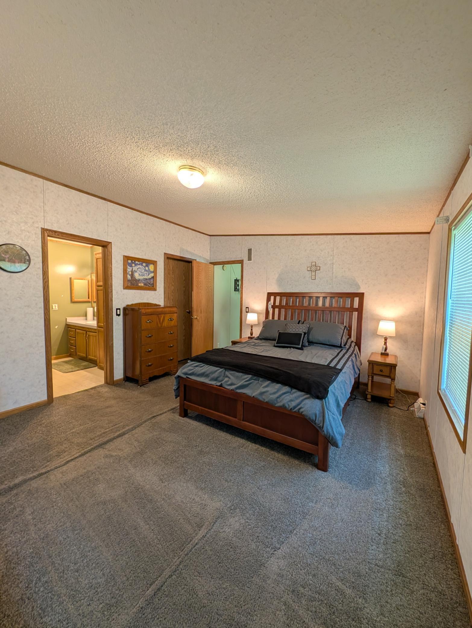3945 Maple Street Property Photo 15