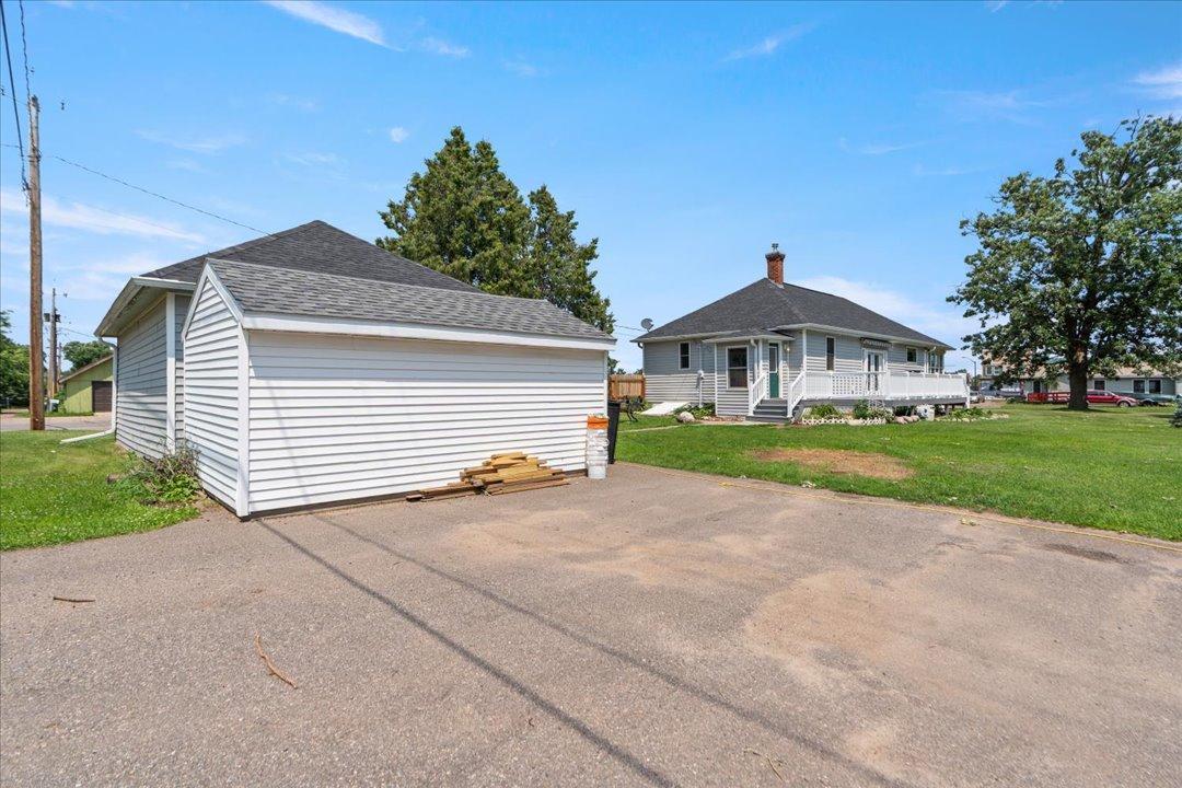 404 Irene Avenue Property Photo 25