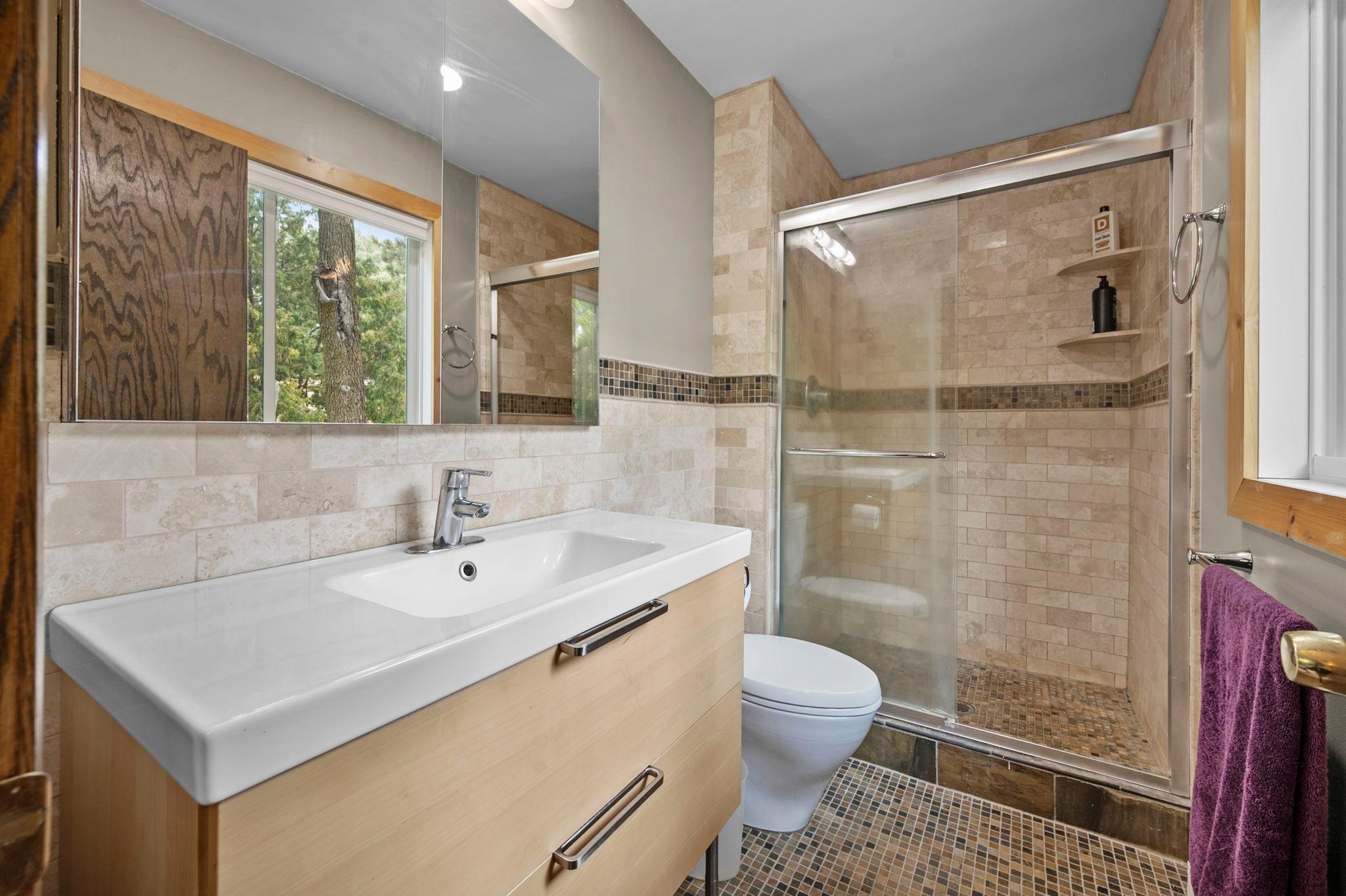 7920 Hill Trail N Property Photo 35
