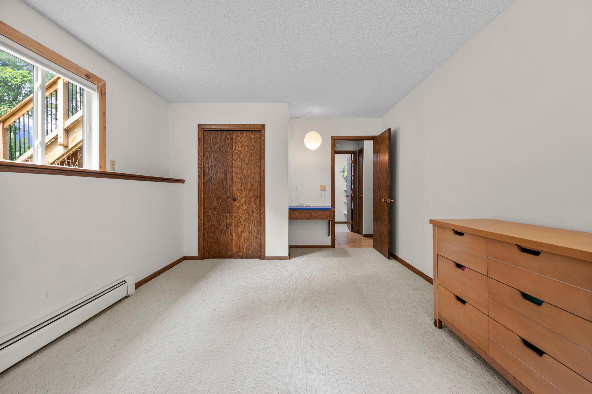 7920 Hill Trail N Property Photo 55