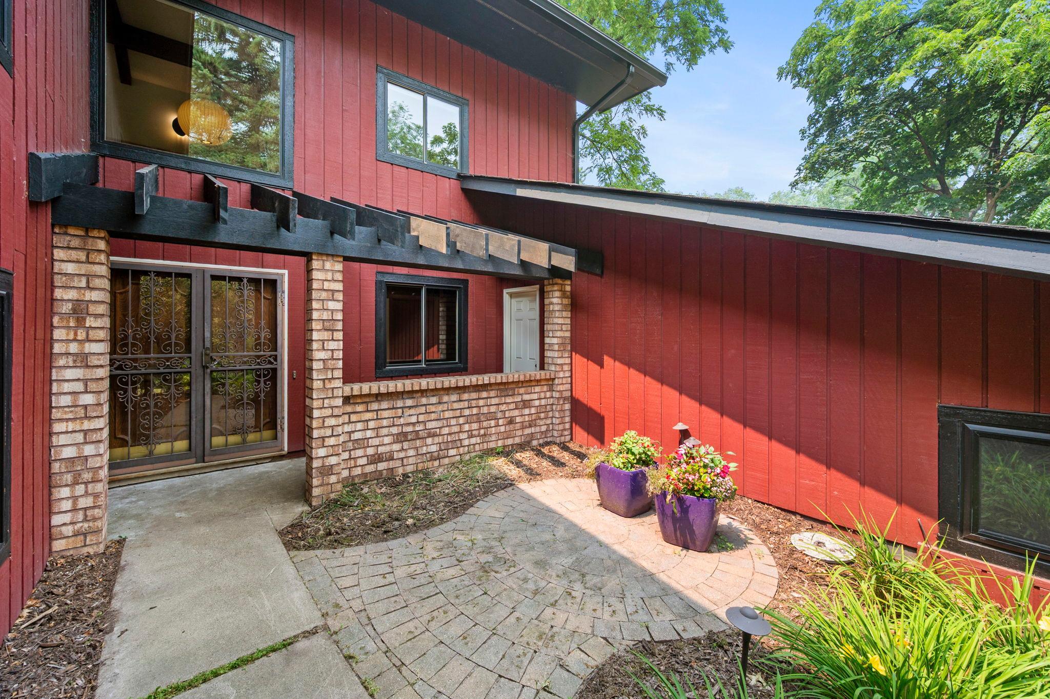 7920 Hill Trail N Property Photo 65