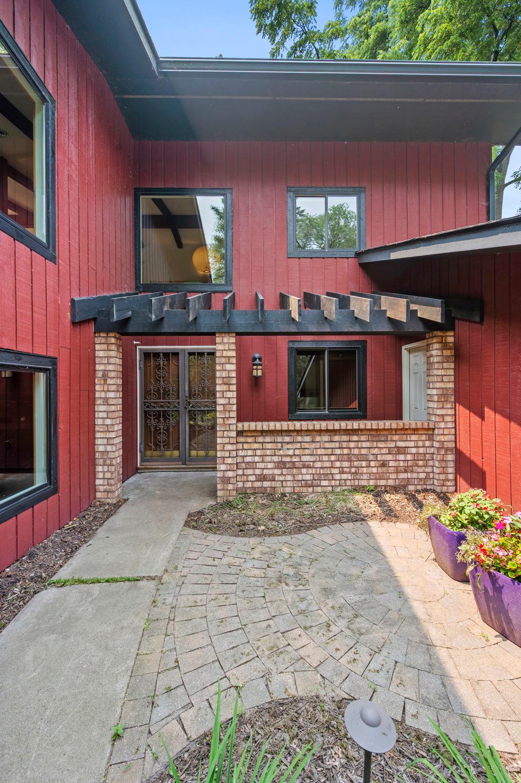 7920 Hill Trail N Property Photo 67