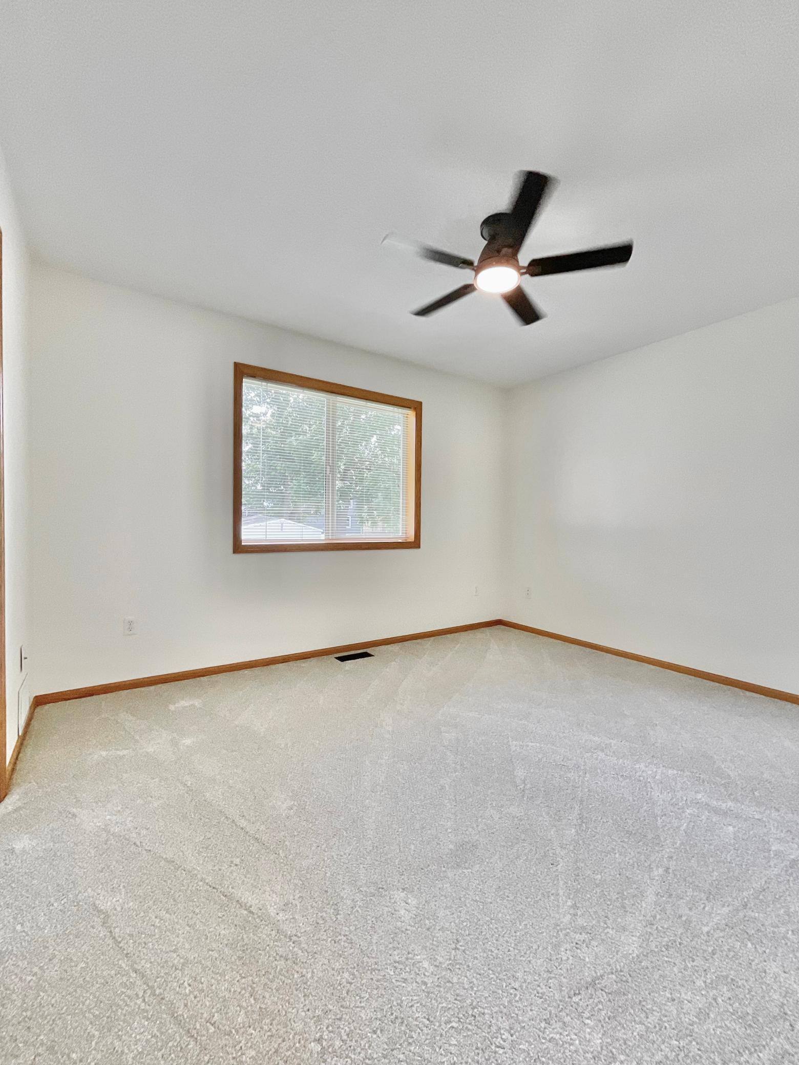 2011 Lake View Drive Property Photo 21
