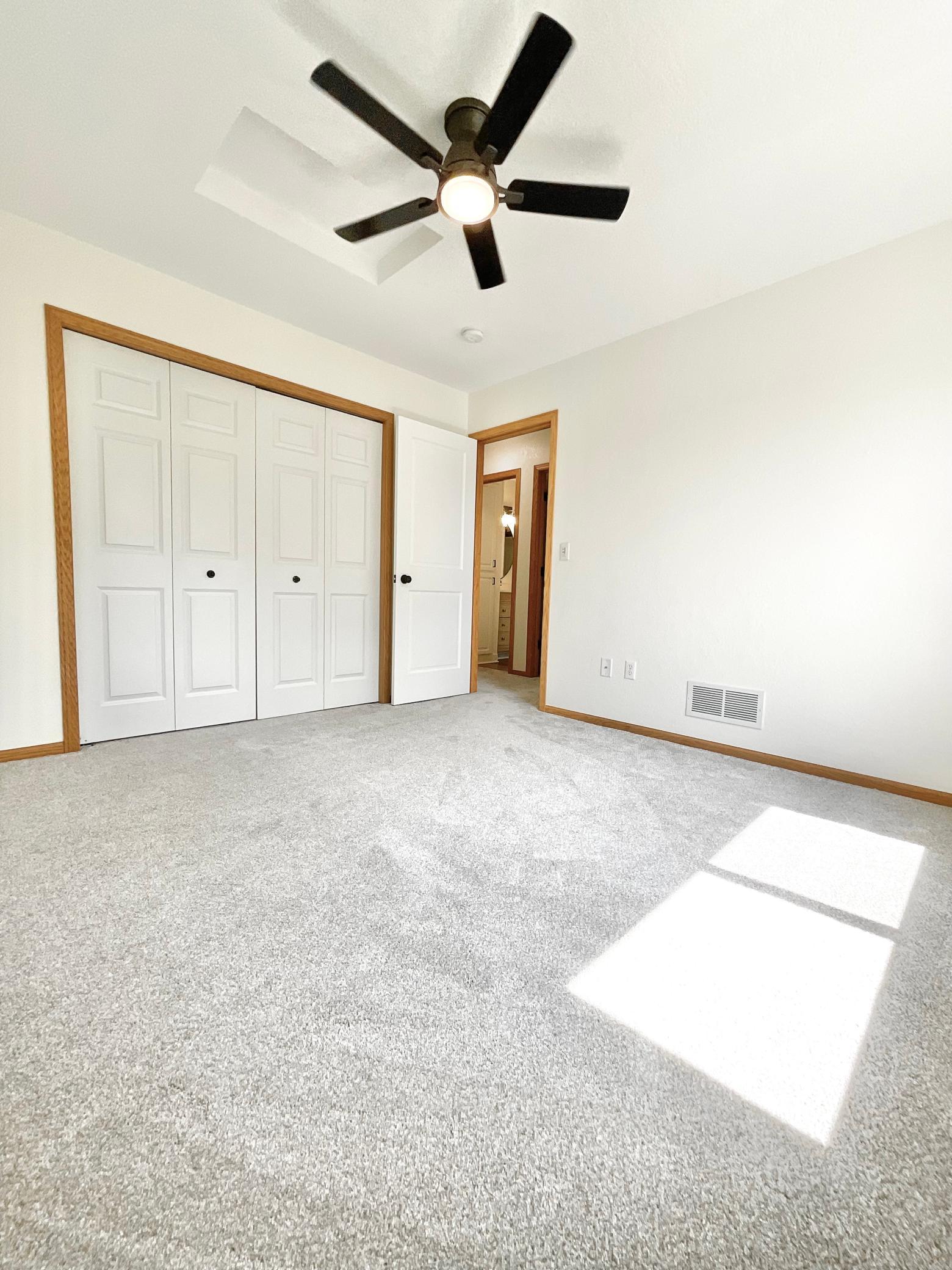 2011 Lake View Drive Property Photo 22