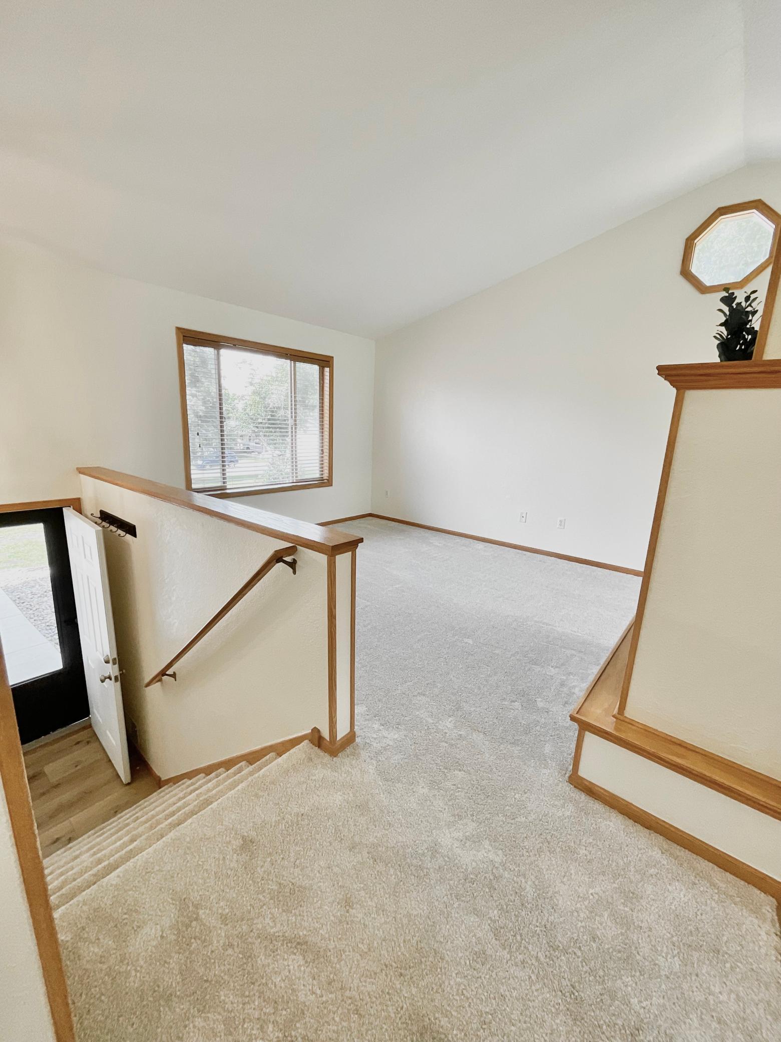2011 Lake View Drive Property Photo 24