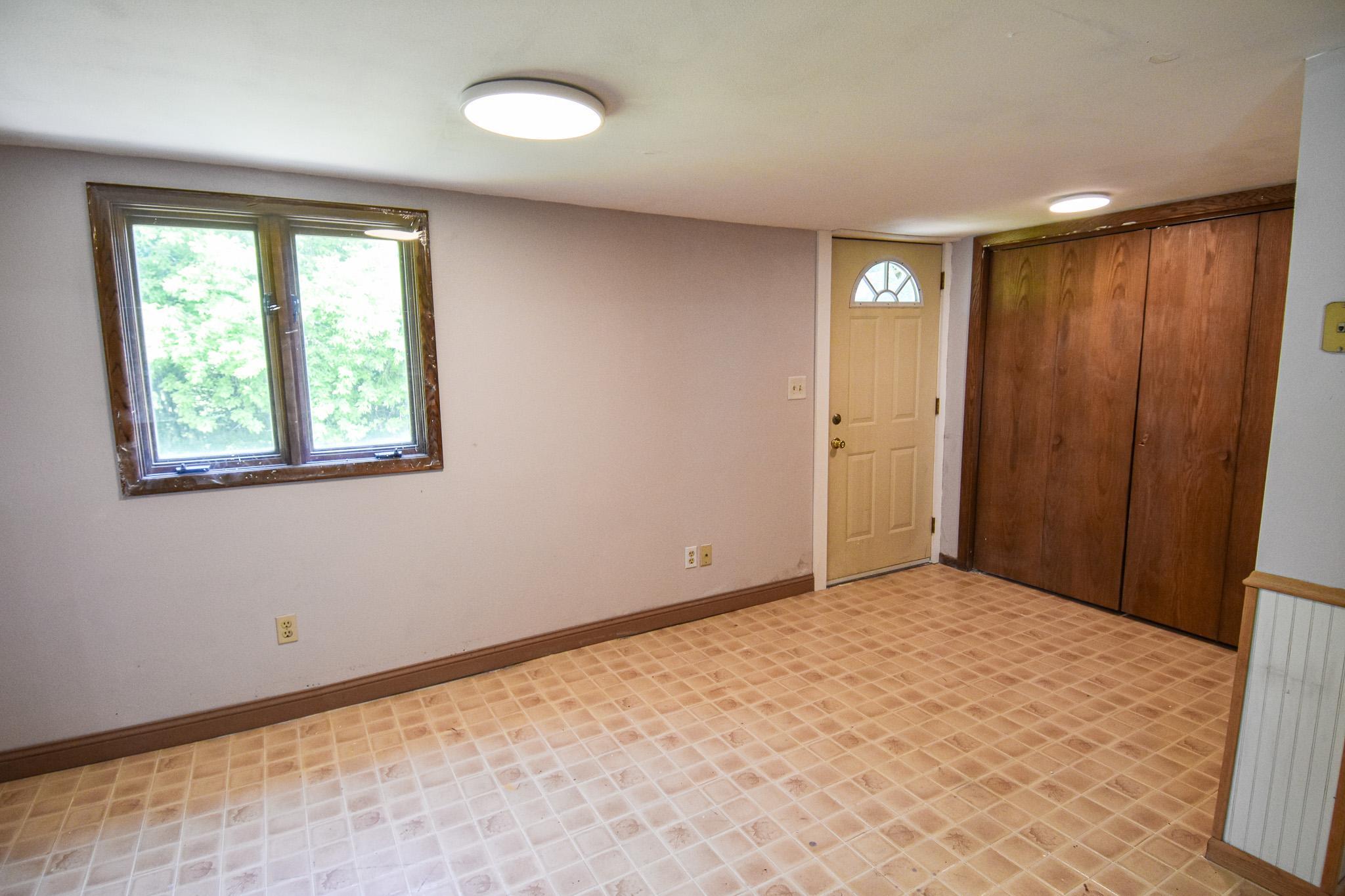 237 E Nelson Avenue Property Photo 19