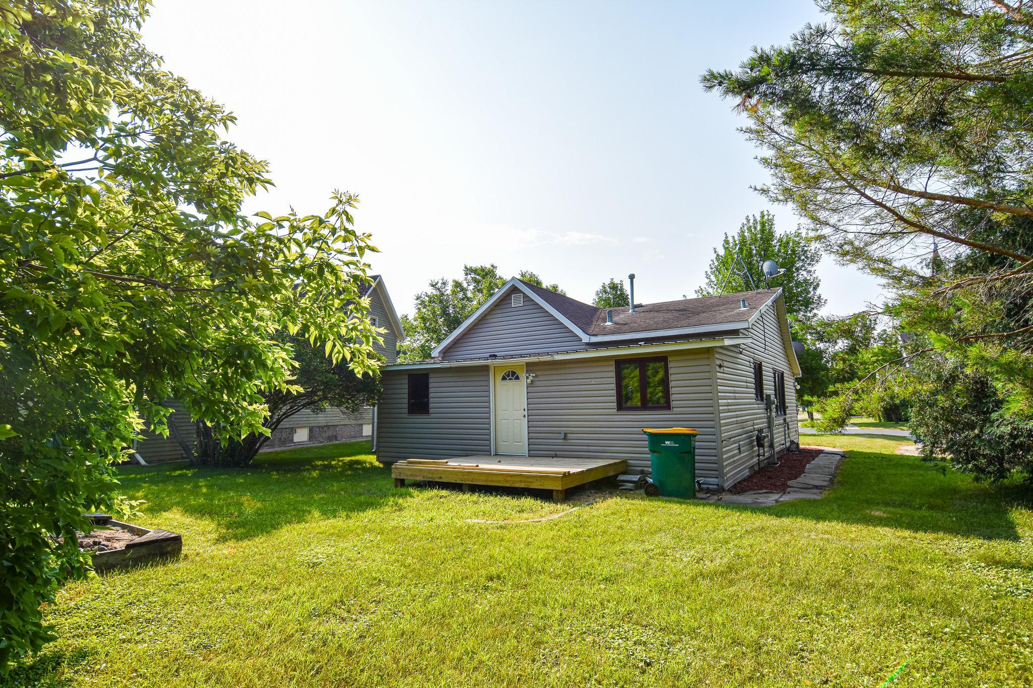 237 E Nelson Avenue Property Photo 34