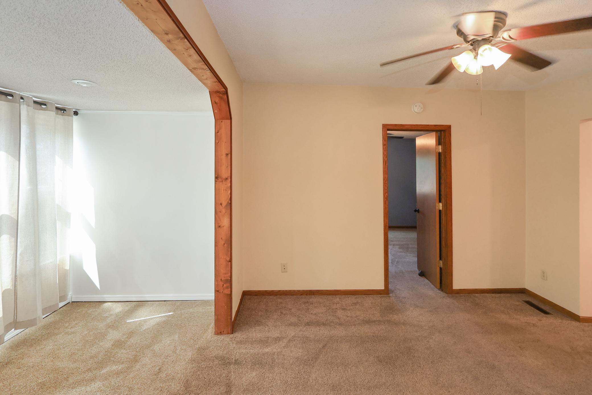 448 23rd Avenue N Property Photo 9