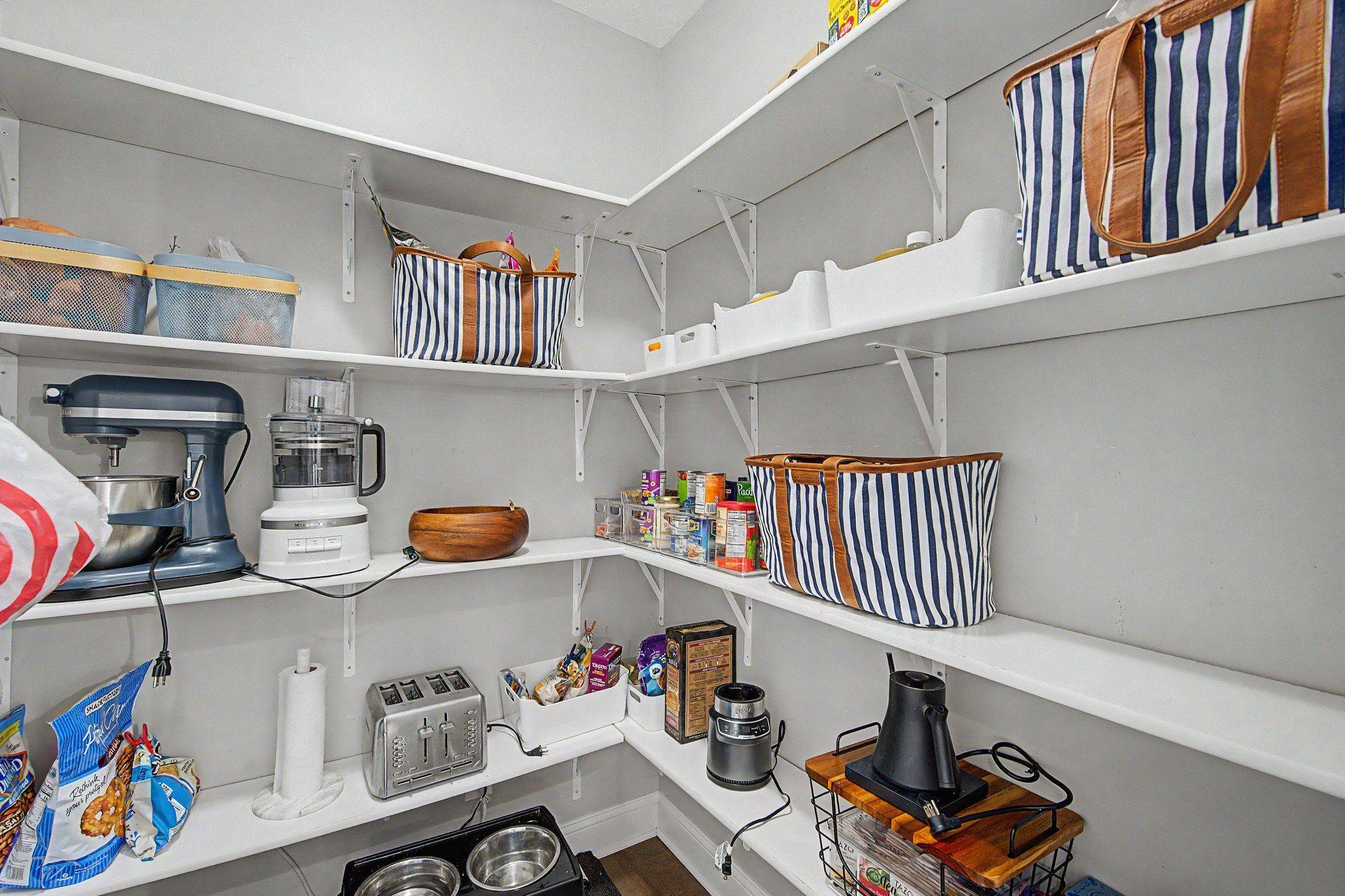 6694 Lakeview Circle Ne Property Photo 10