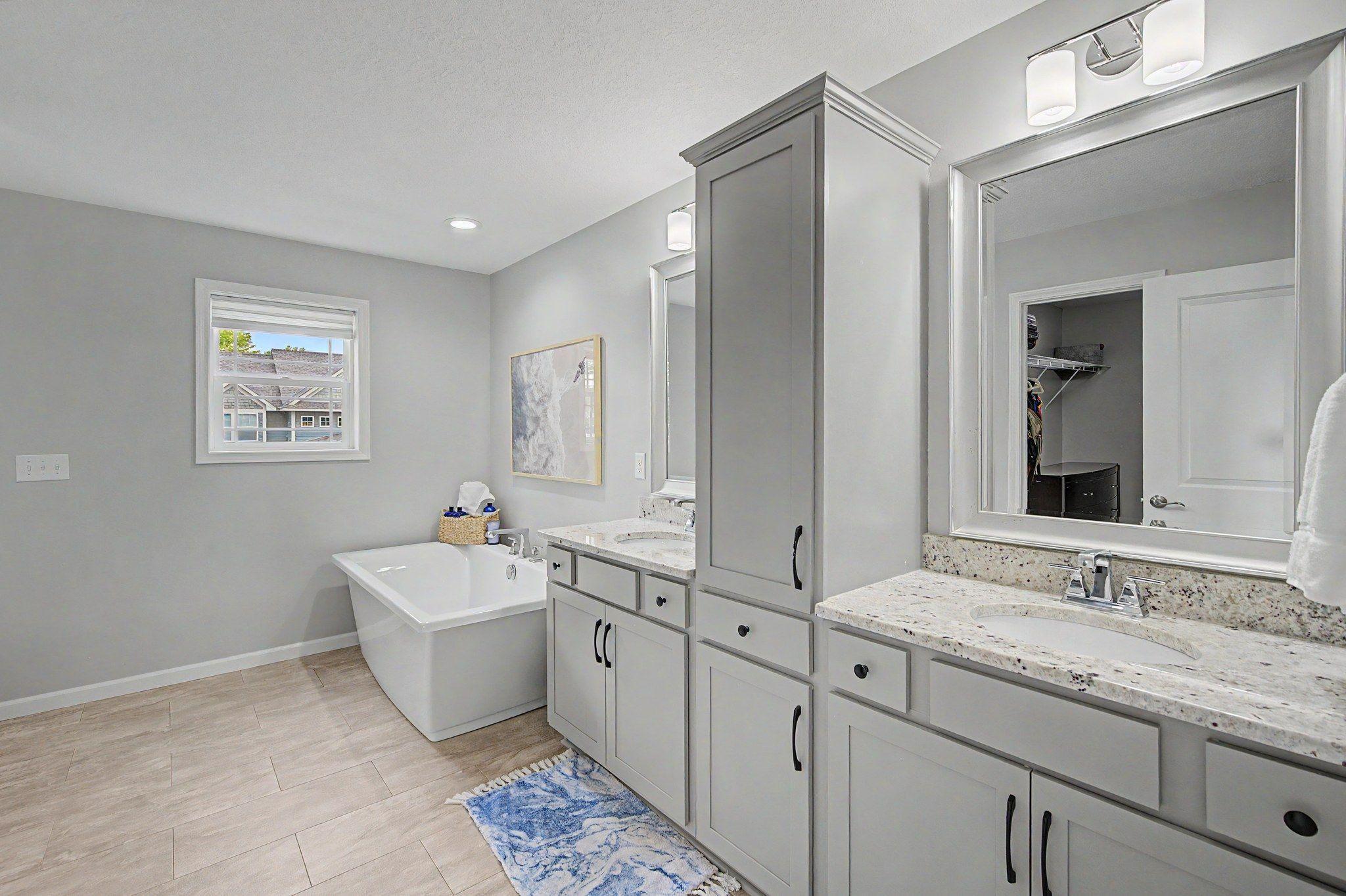 6694 Lakeview Circle Ne Property Photo 14