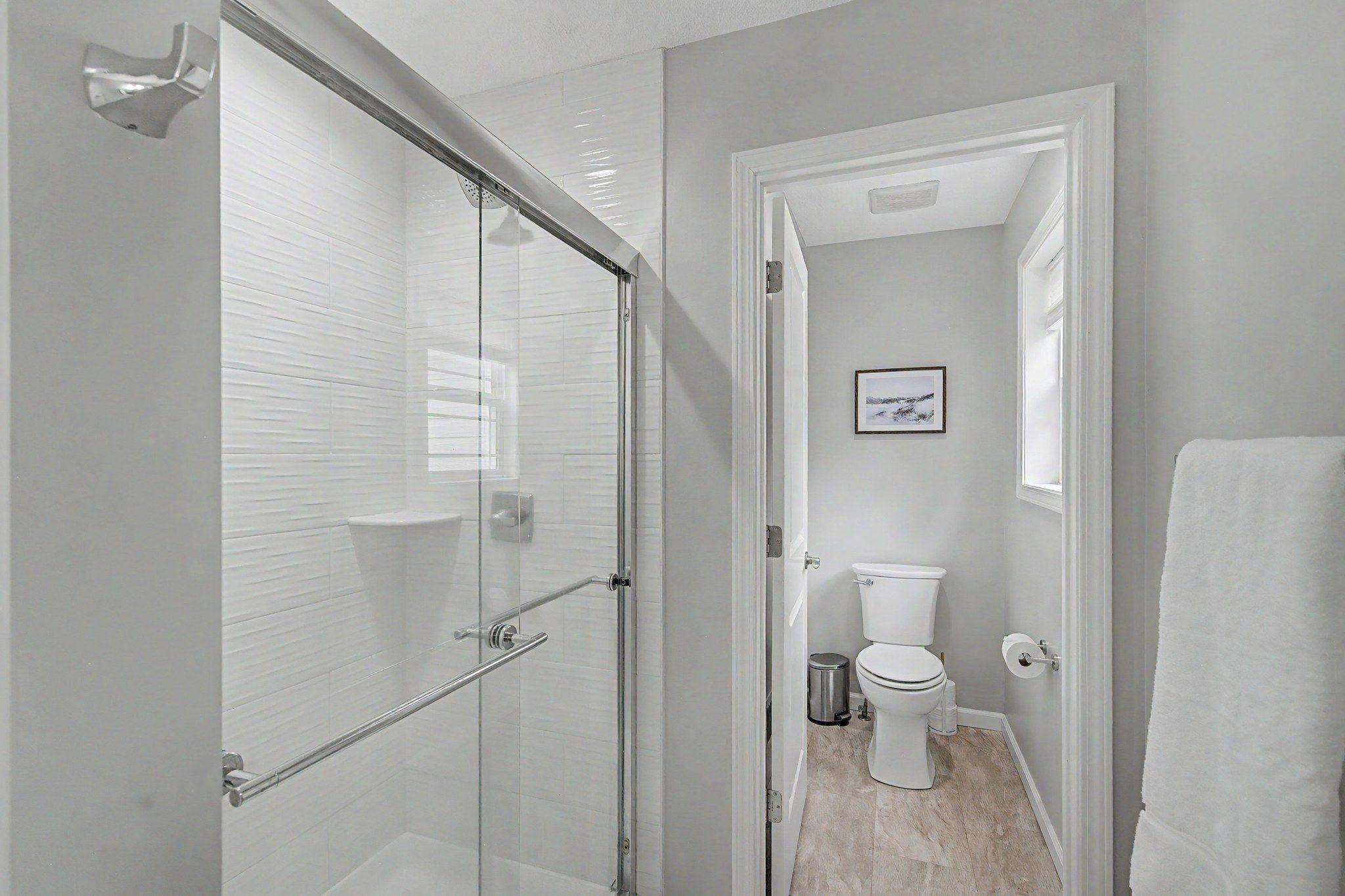 6694 Lakeview Circle Ne Property Photo 15