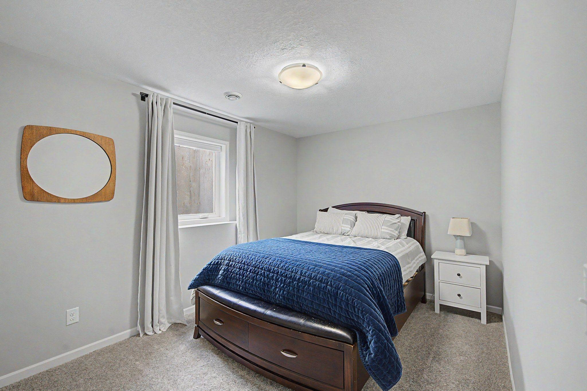6694 Lakeview Circle Ne Property Photo 25