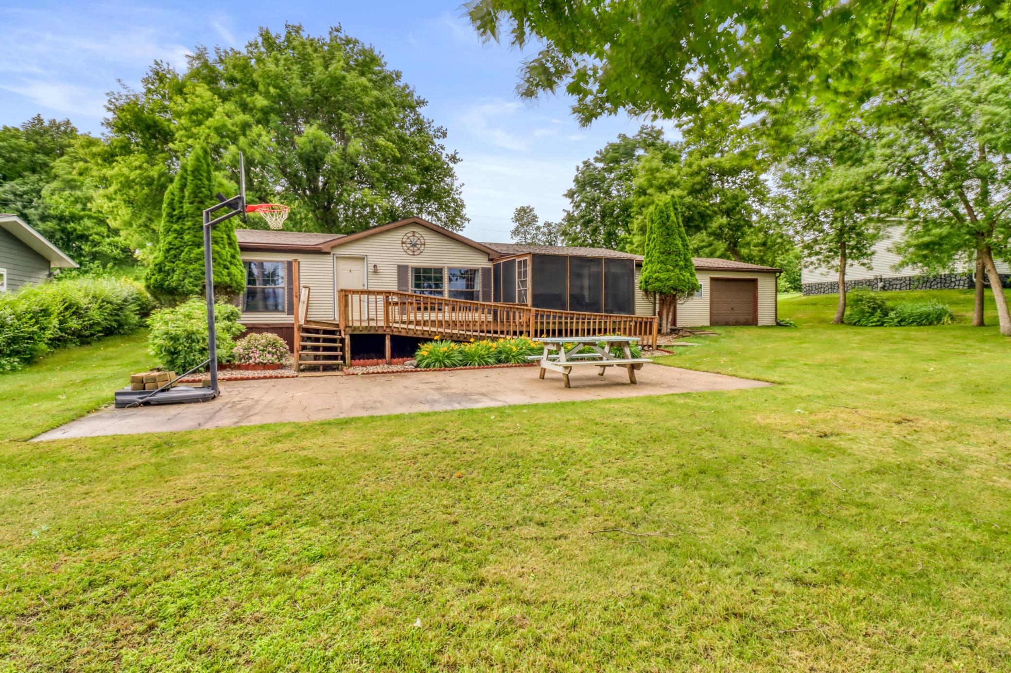 12651 Dorff Beach Road Property Photo 2