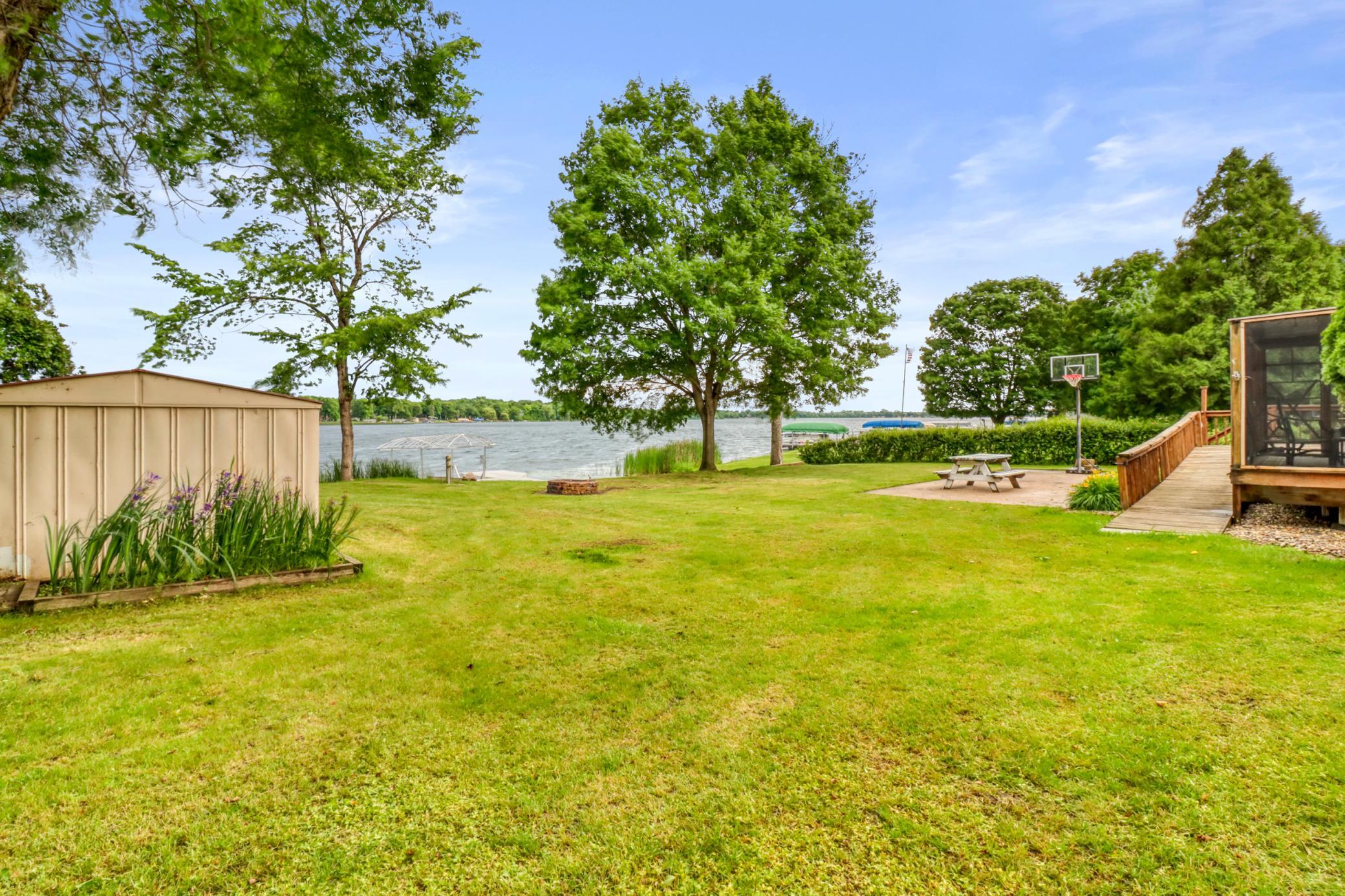 12651 Dorff Beach Road Property Photo 4