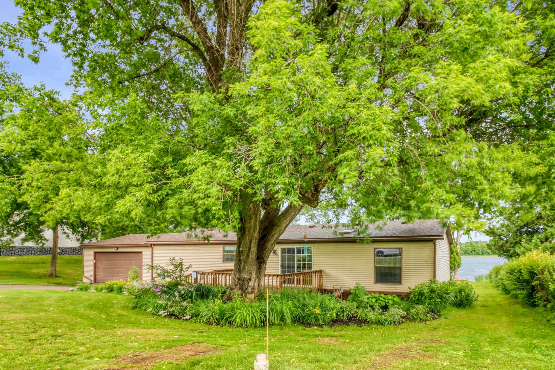 12651 Dorff Beach Road Property Photo 8