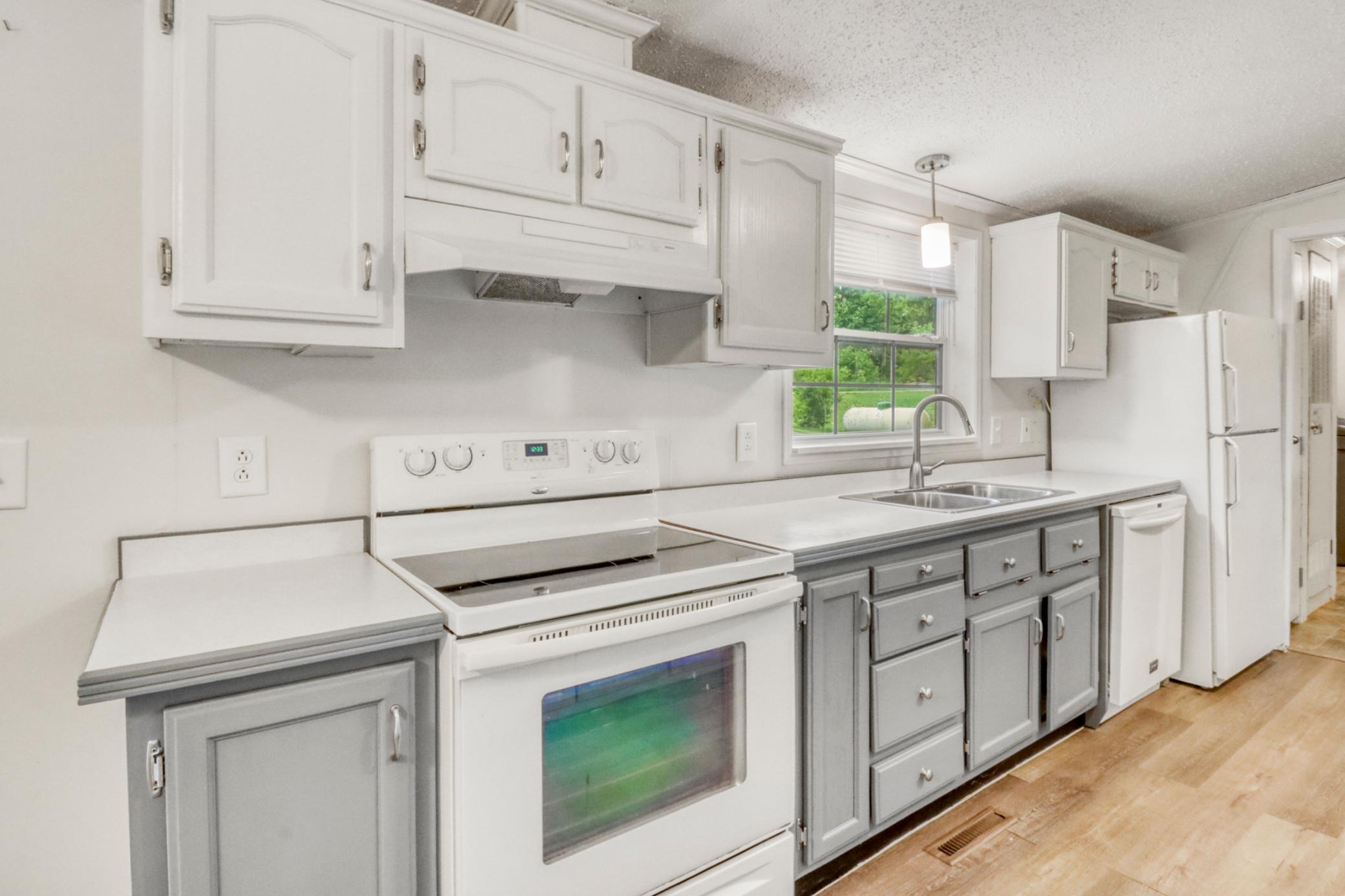 12651 Dorff Beach Road Property Photo 12