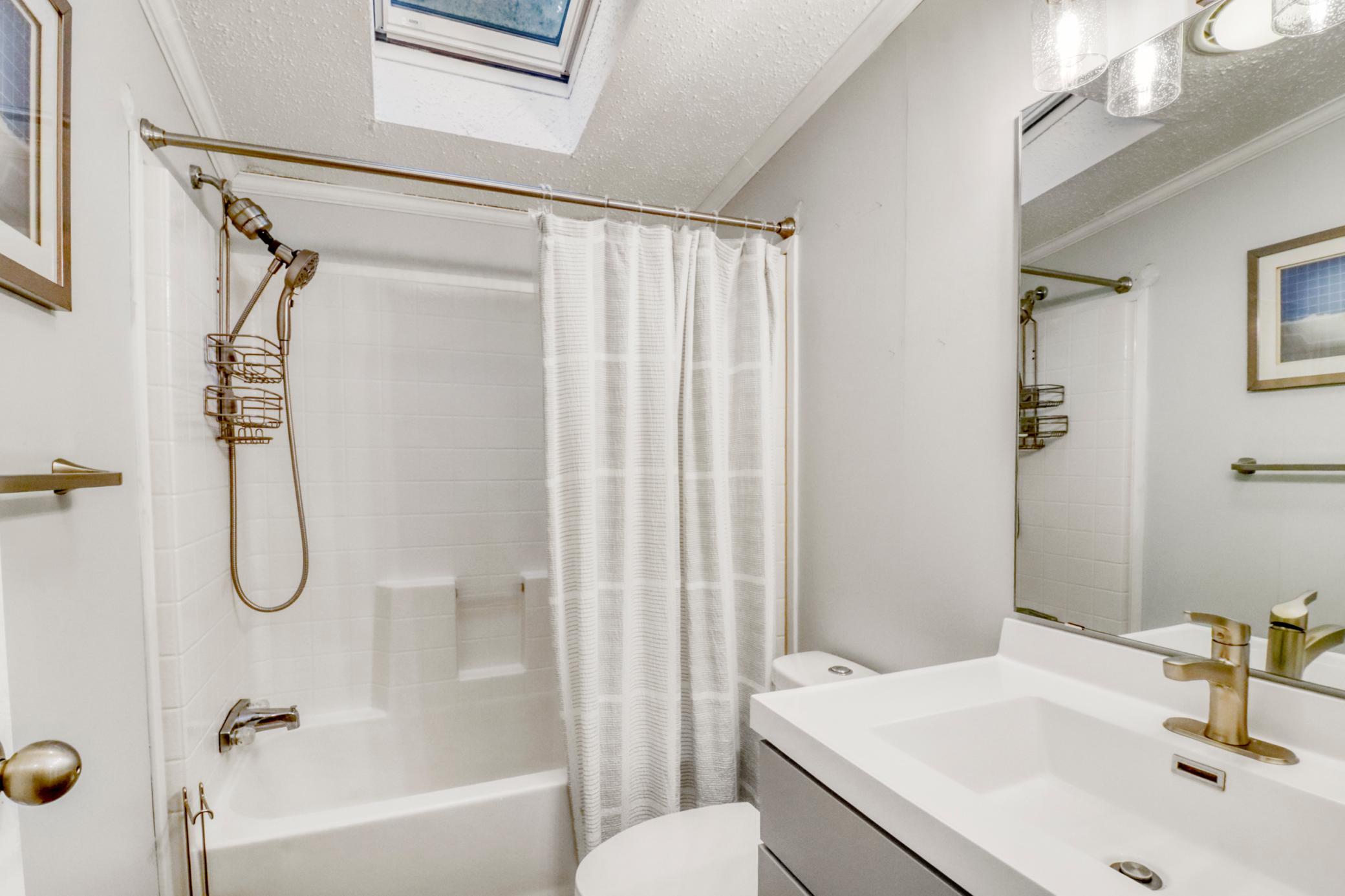 12651 Dorff Beach Road Property Photo 29