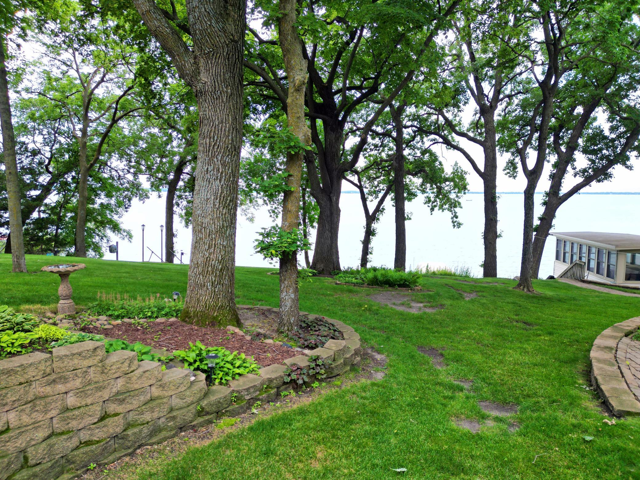 12231 N Shore Drive Property Photo 29