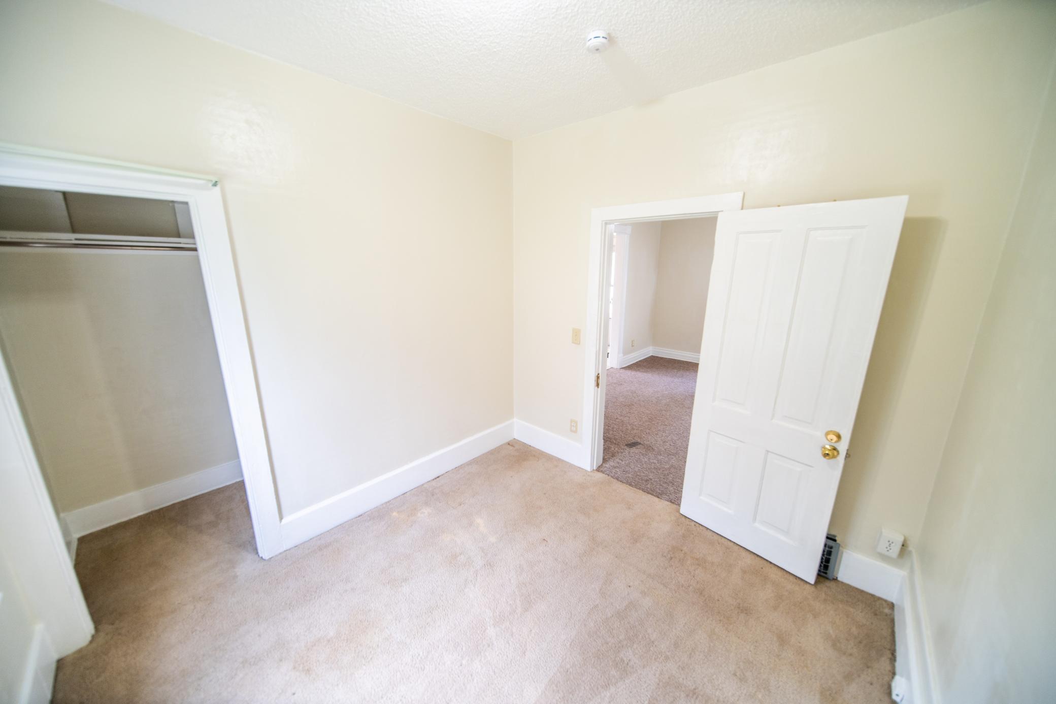704 7th Street Se Property Photo 18