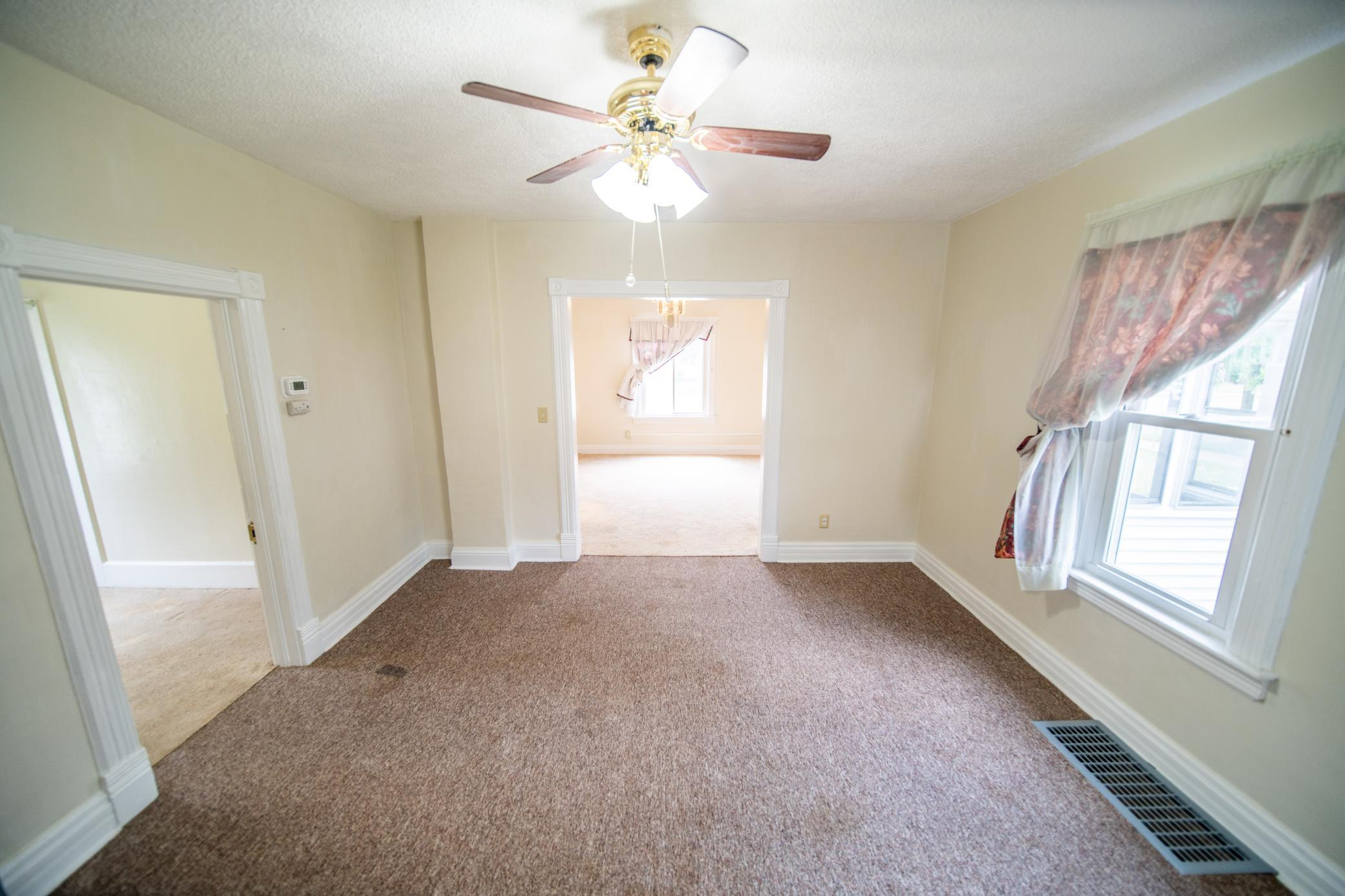 704 7th Street Se Property Photo 19
