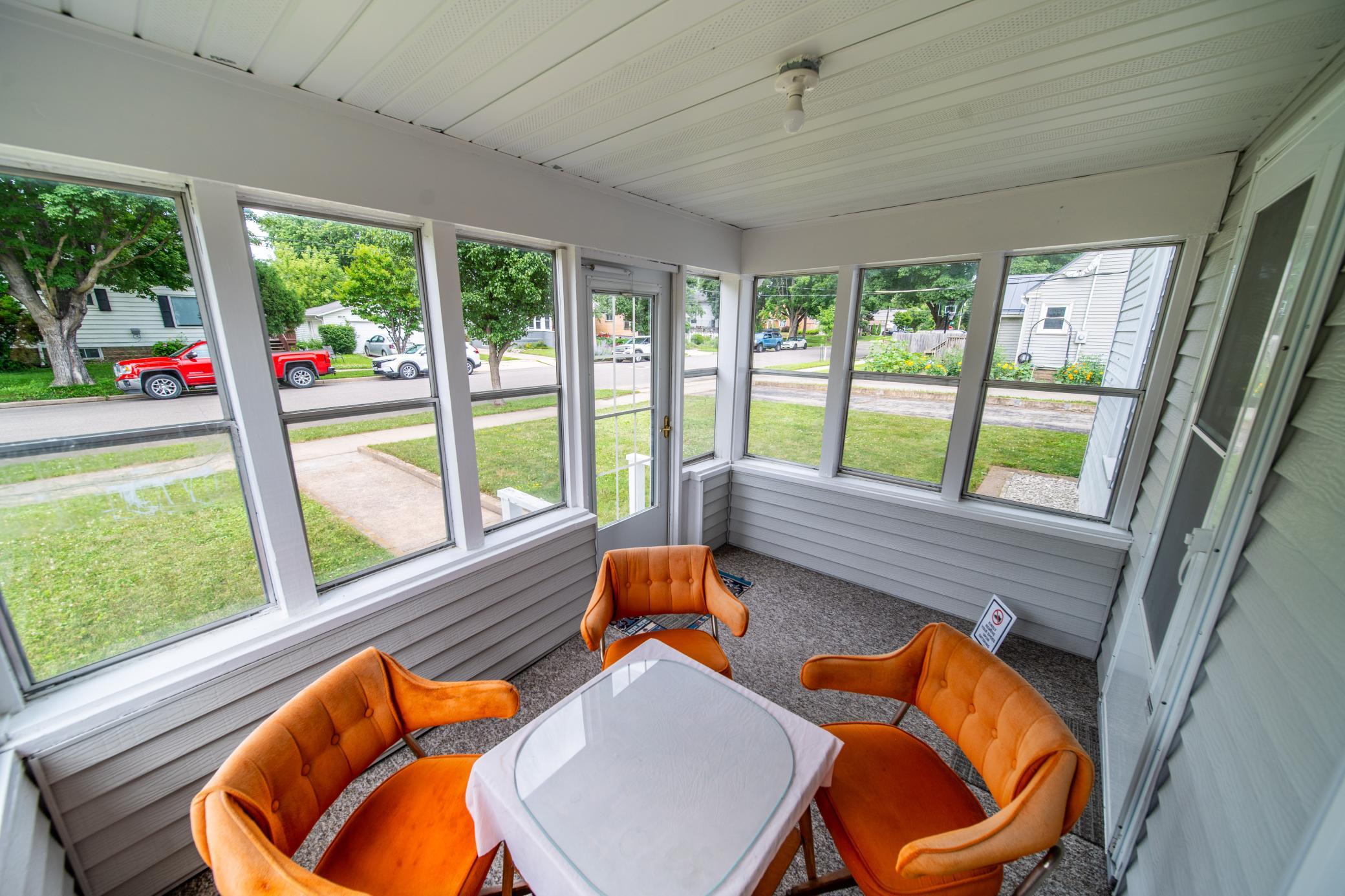 704 7th Street Se Property Photo 22