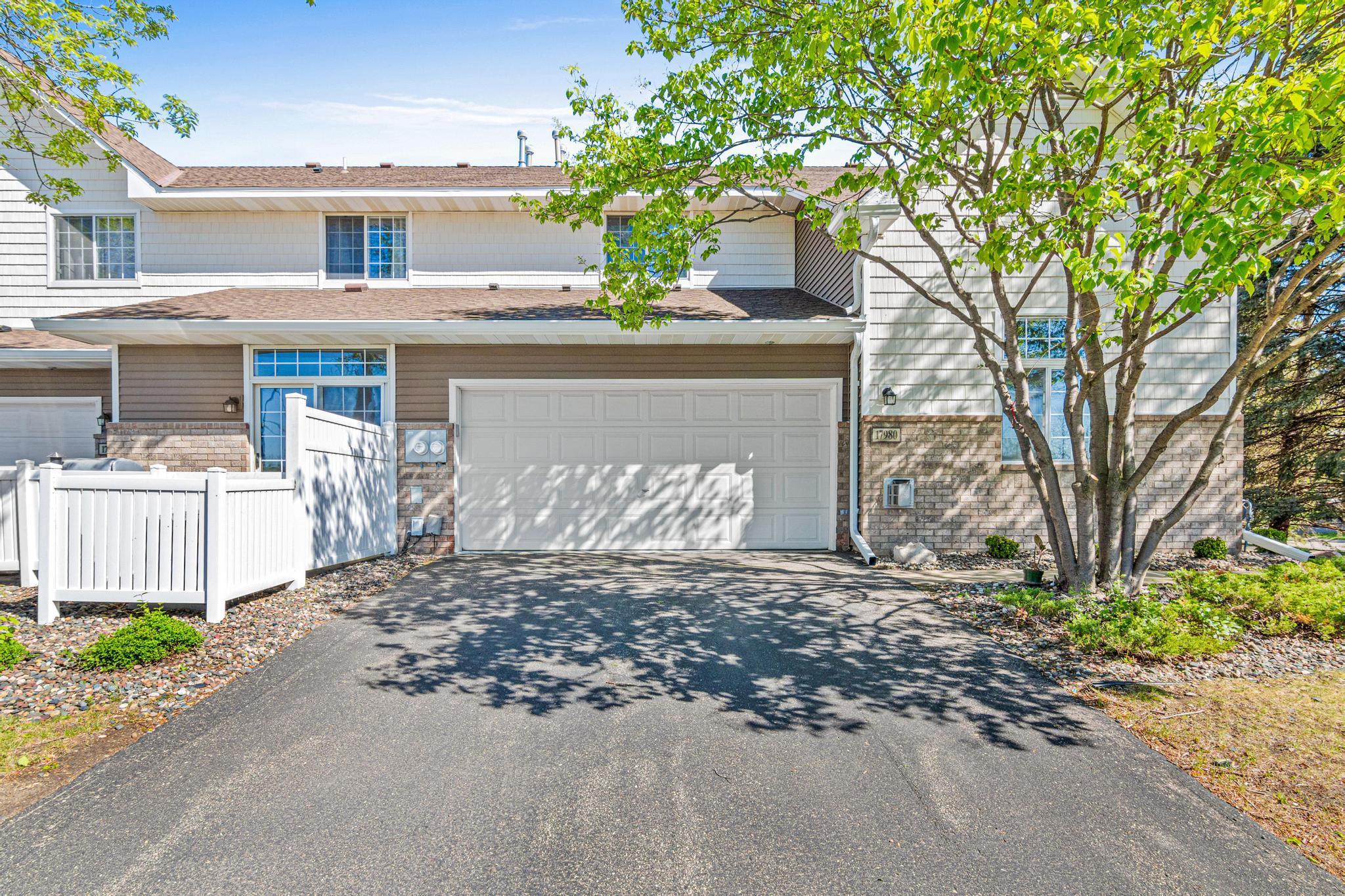 17980 Cobblestone Way Property Photo 1