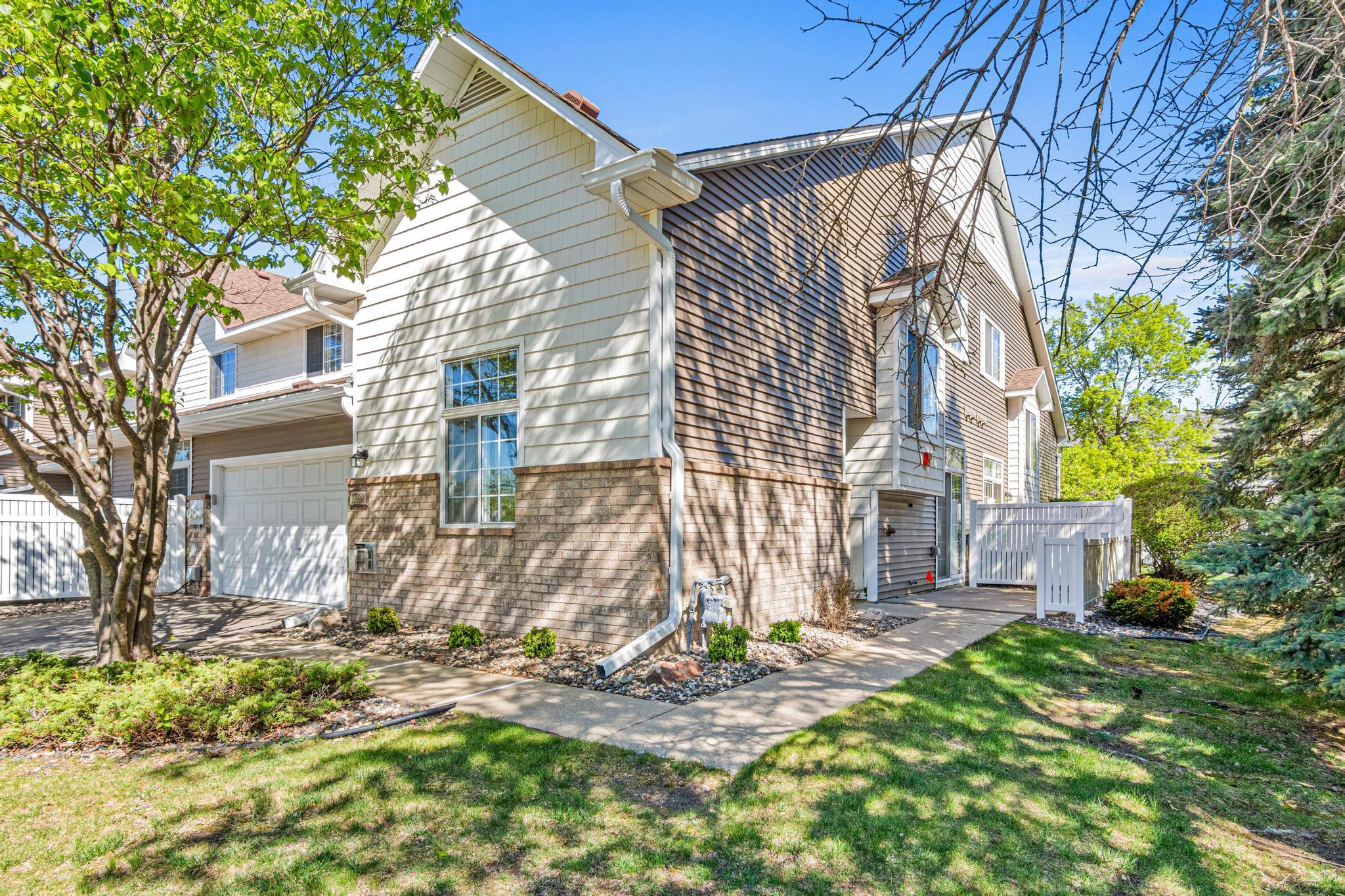 17980 Cobblestone Way Property Photo 2