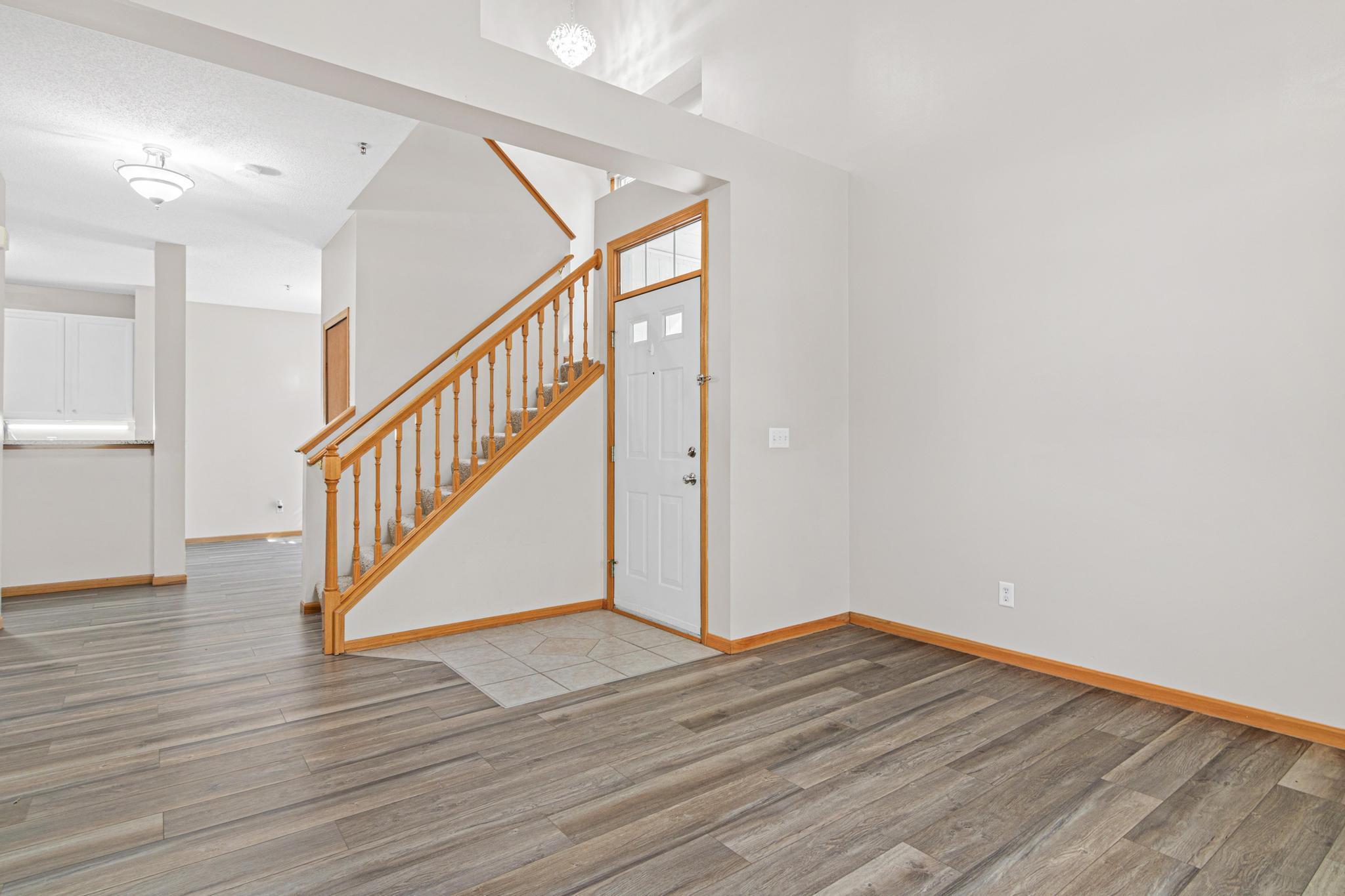17980 Cobblestone Way Property Photo 6