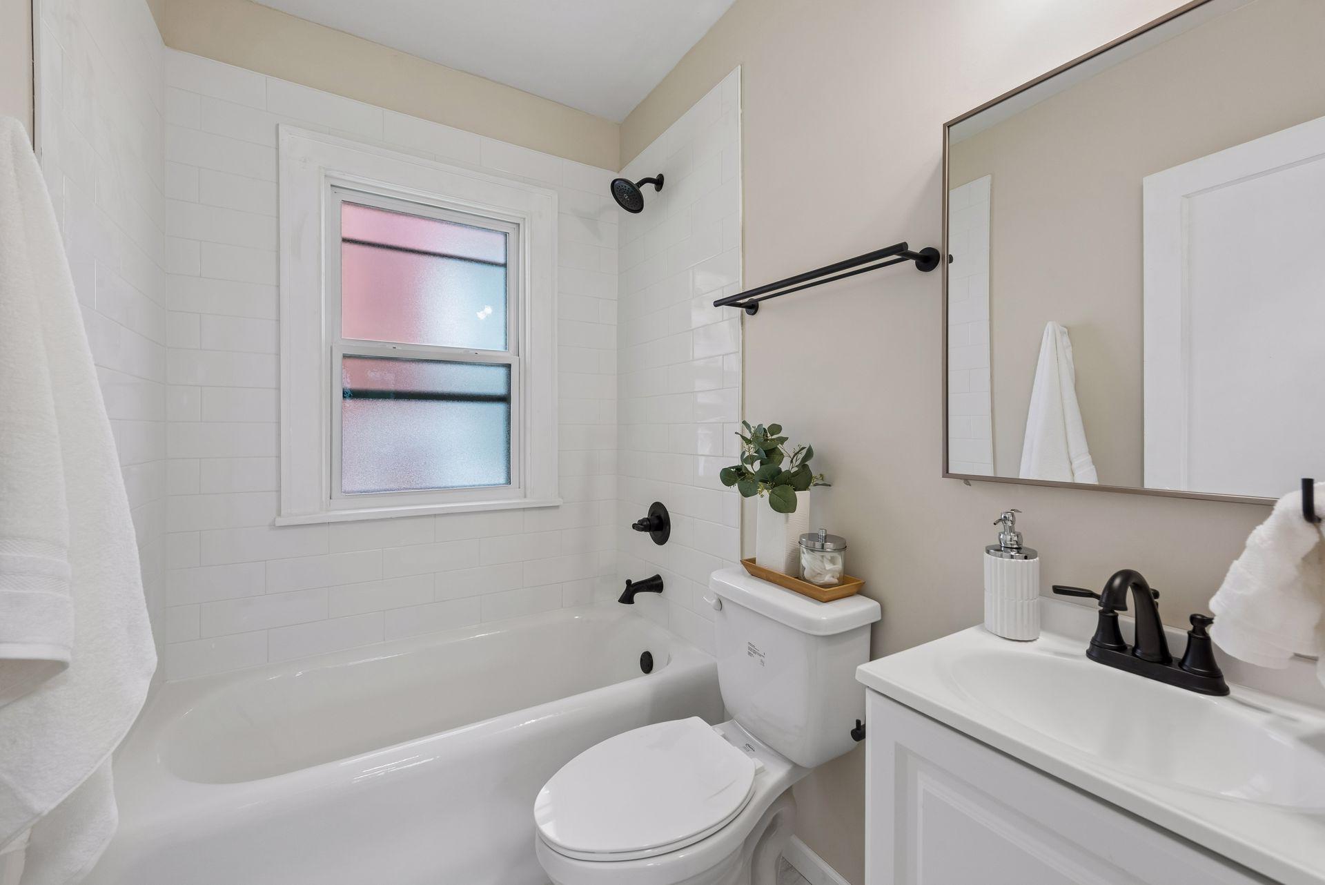 792 Charles Avenue Property Photo 19