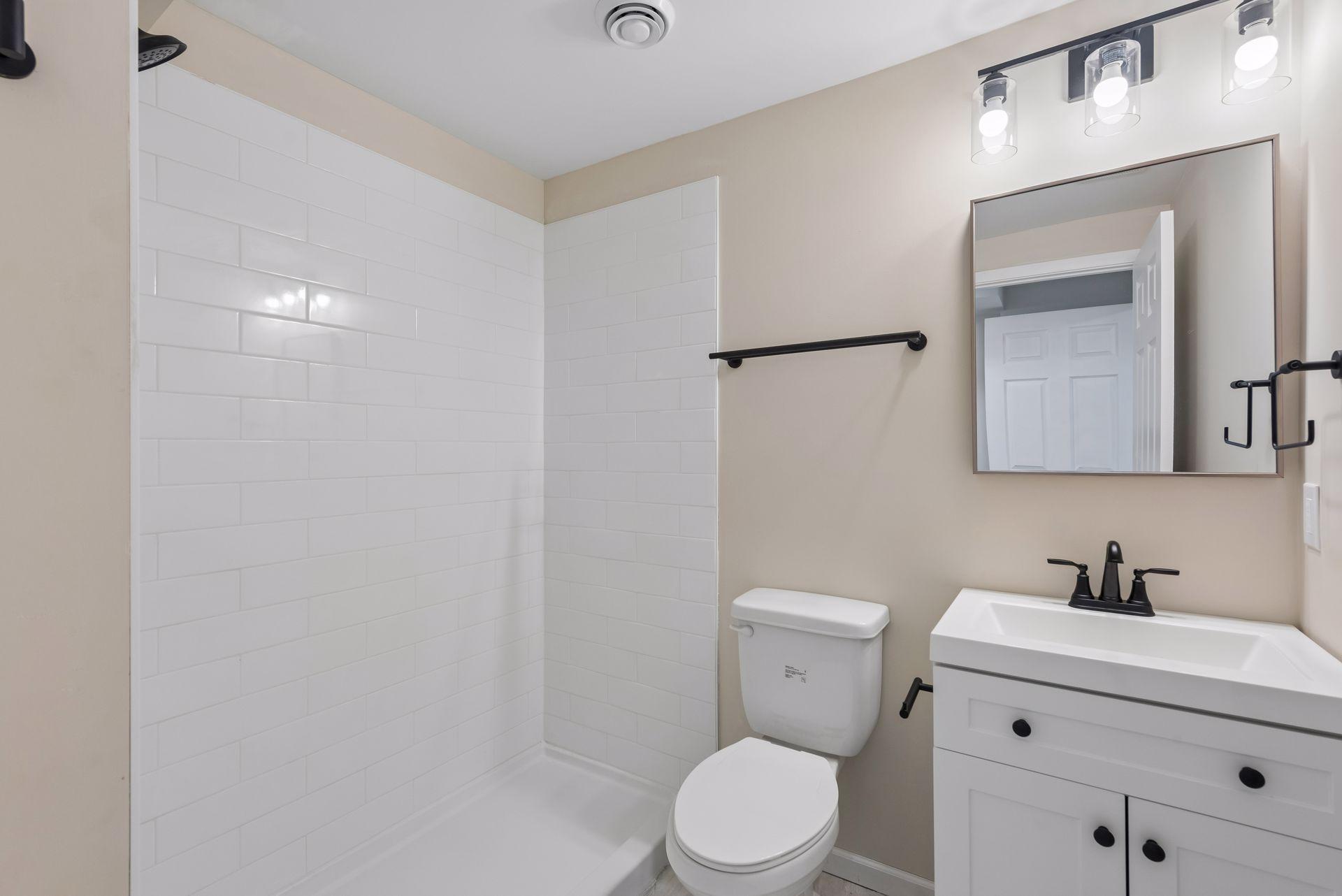 792 Charles Avenue Property Photo 25