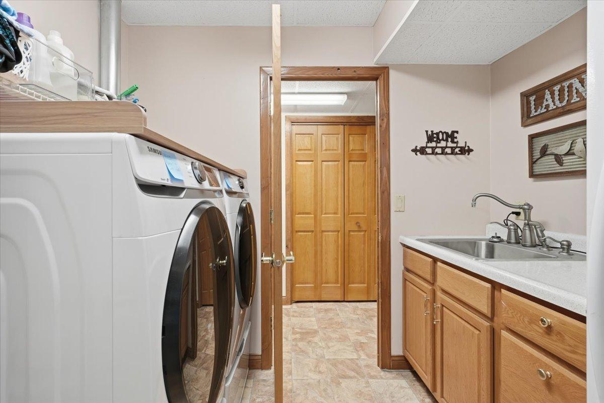462 270th Street Property Photo 38