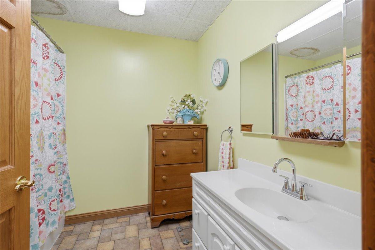 462 270th Street Property Photo 42
