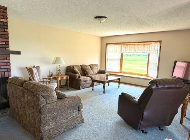 22532 330th Avenue Property Photo 6