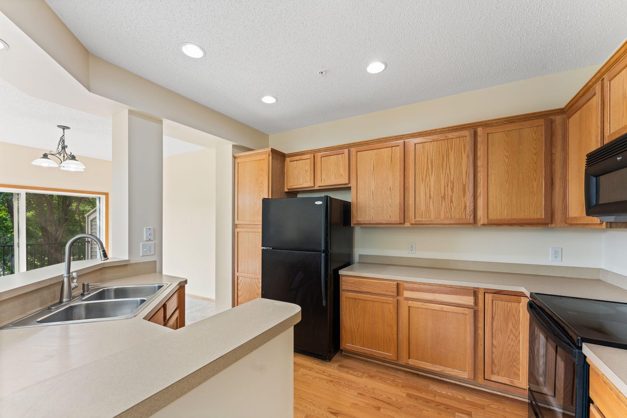 1481 111th Lane Ne F Property Photo 10