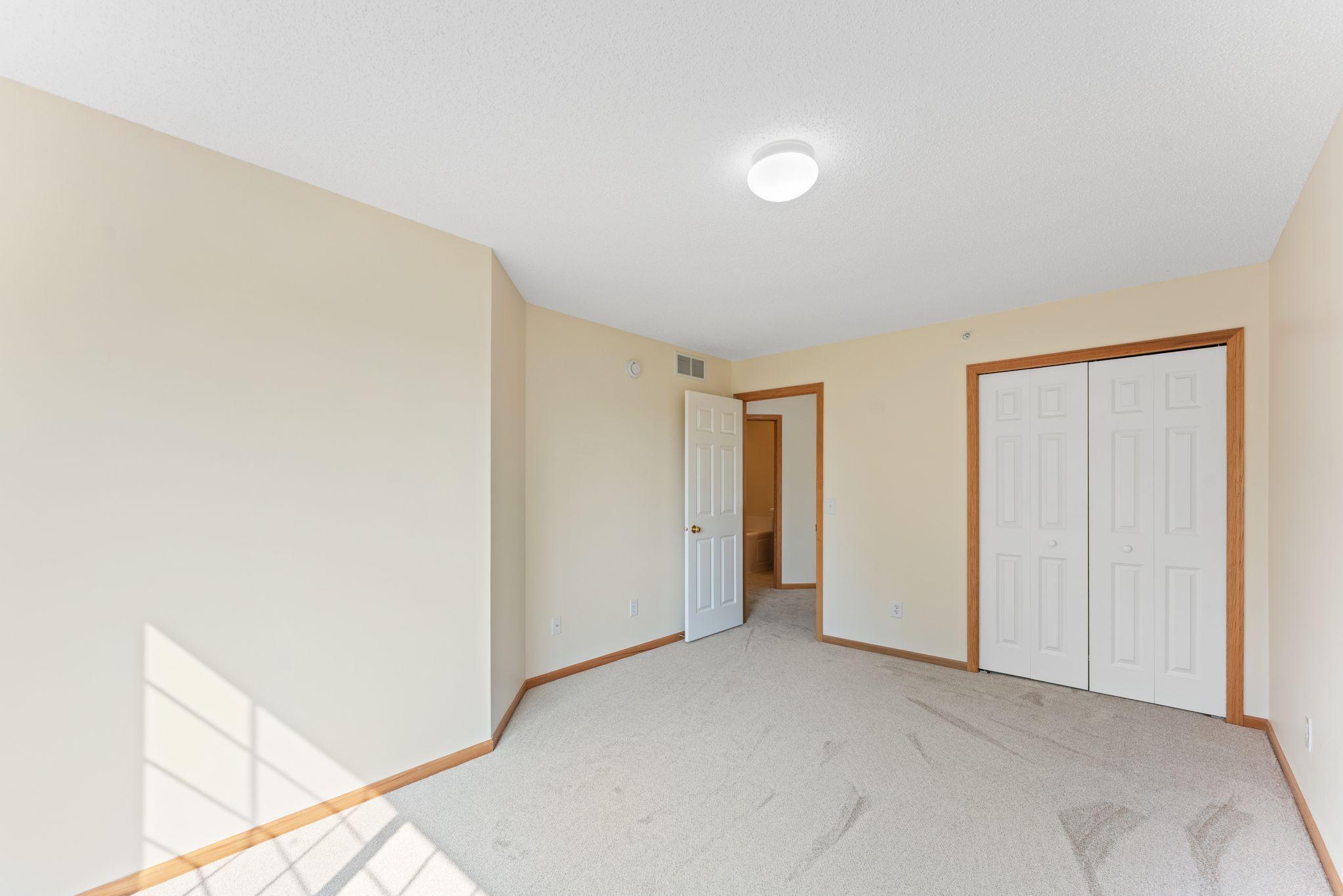 1481 111th Lane Ne F Property Photo 15