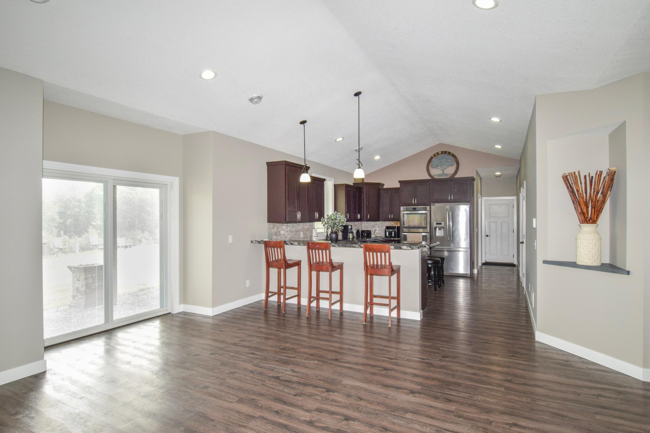 52929 Beech Avenue Property Photo 9