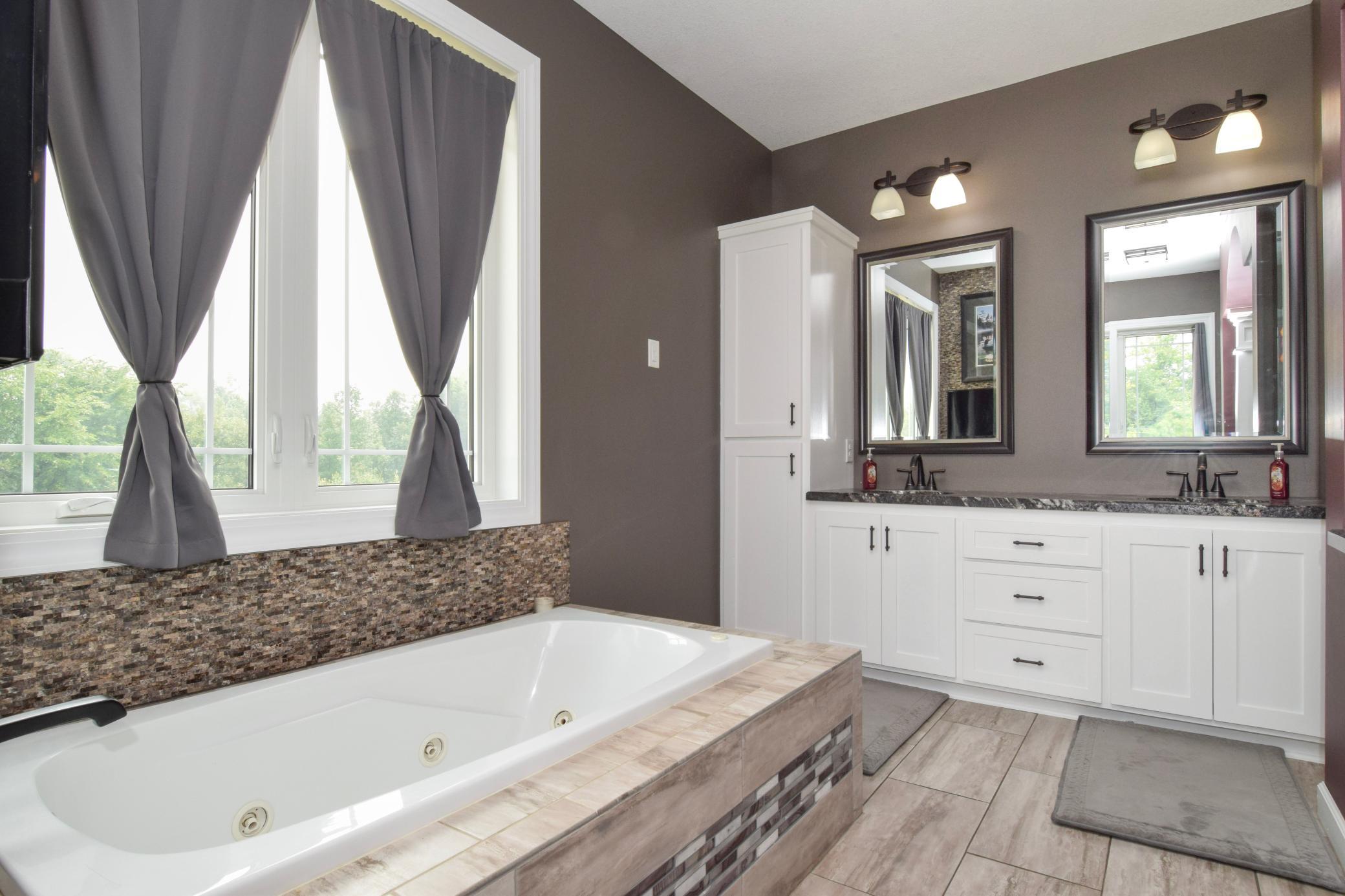 52929 Beech Avenue Property Photo 17