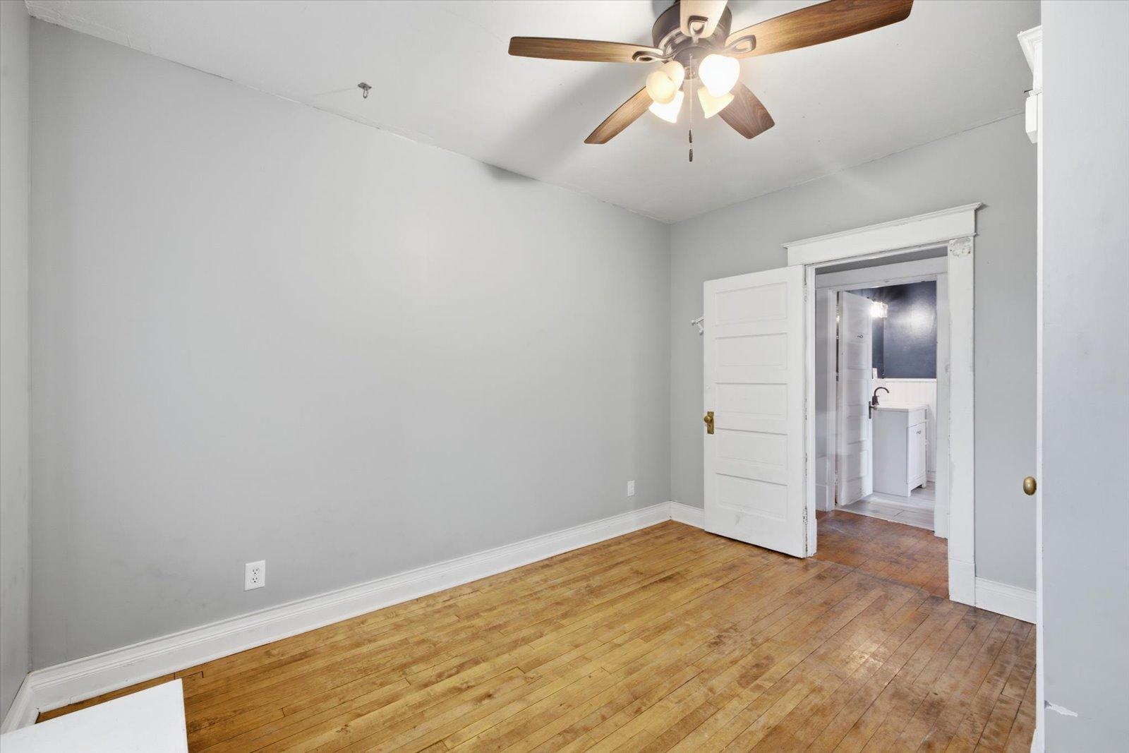 217 3rd Avenue Nw Property Photo 18