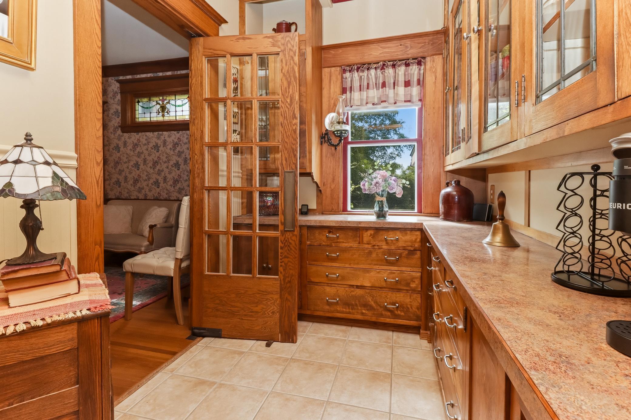 721 6th Avenue E Property Photo 50