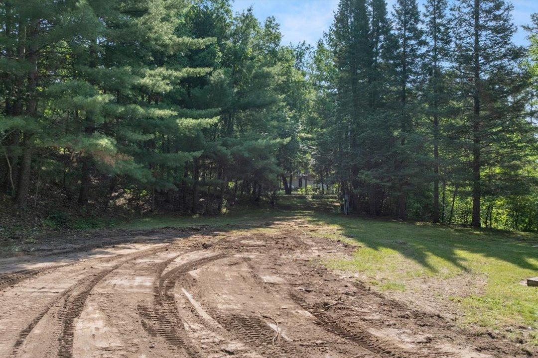 37061 Delta Bay Drive Property Photo 6