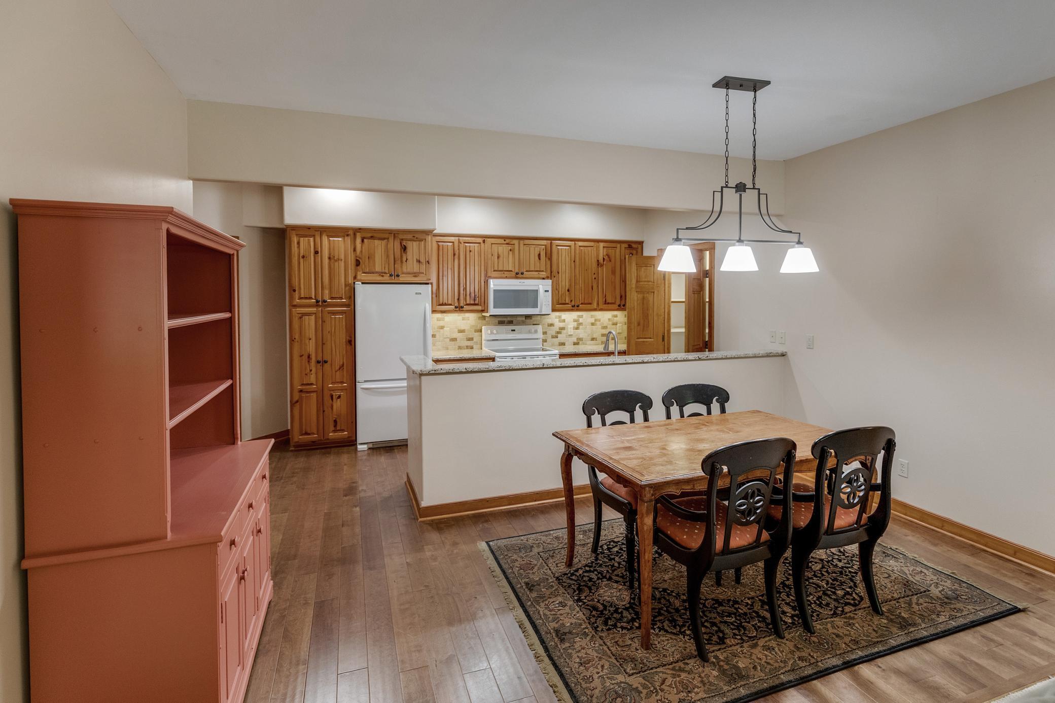 36271 Pine Bay Circle Property Photo 8