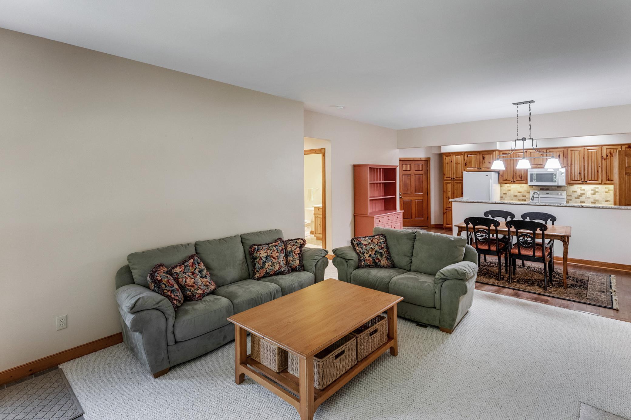 36271 Pine Bay Circle Property Photo 12