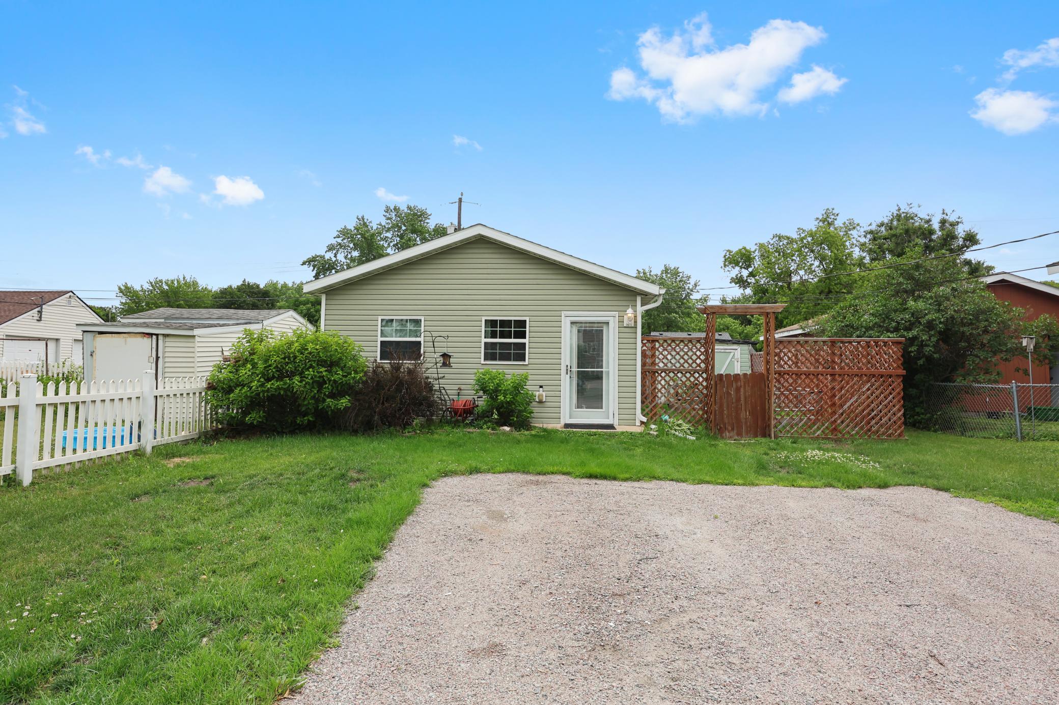 204 37th Avenue N Property Photo 2