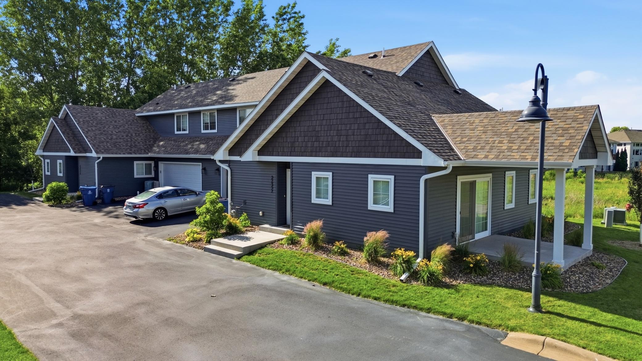 22352 Lilac Way Property Photo 1
