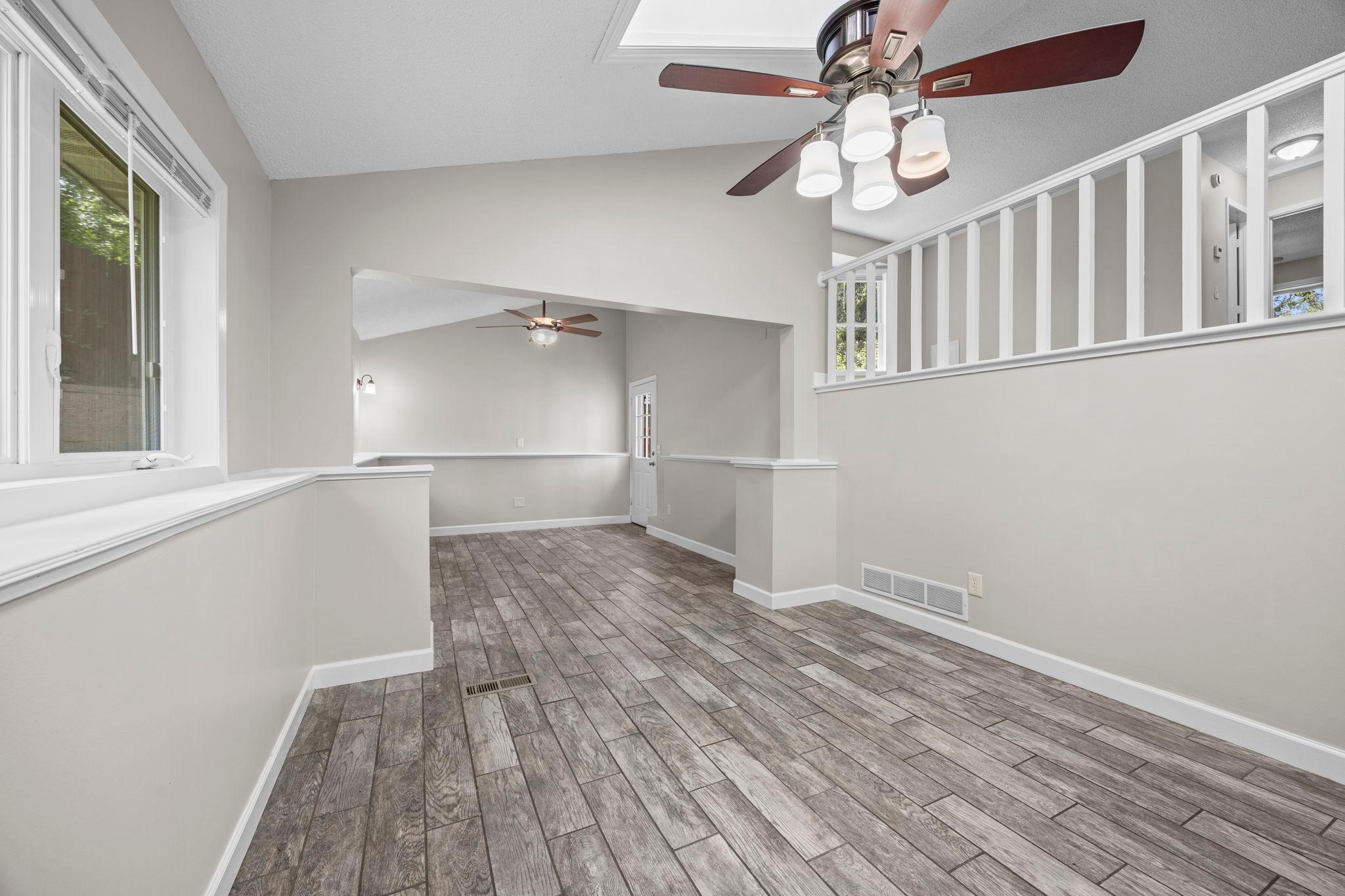 3633 Windtree Drive Property Photo 5