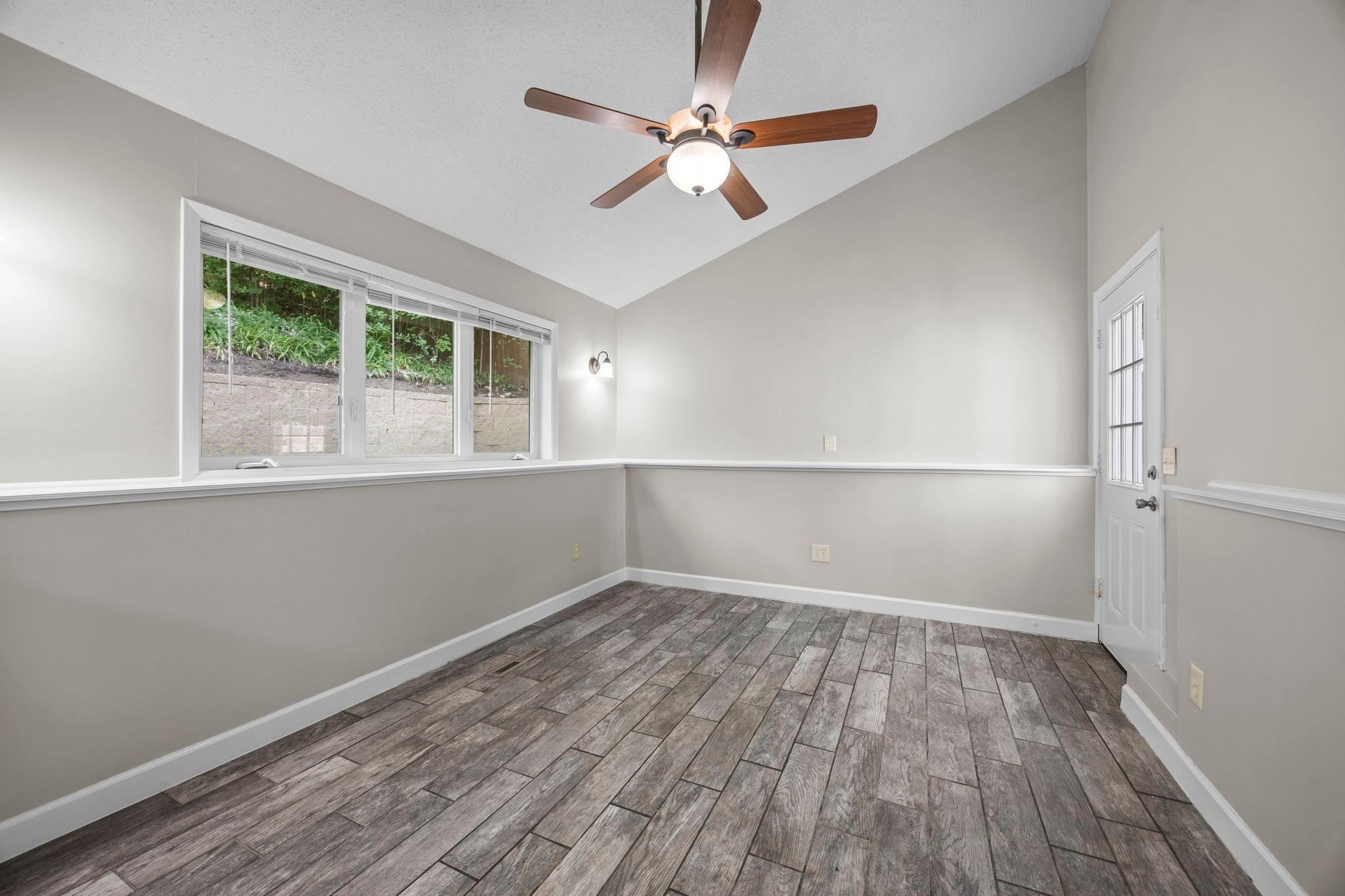 3633 Windtree Drive Property Photo 8