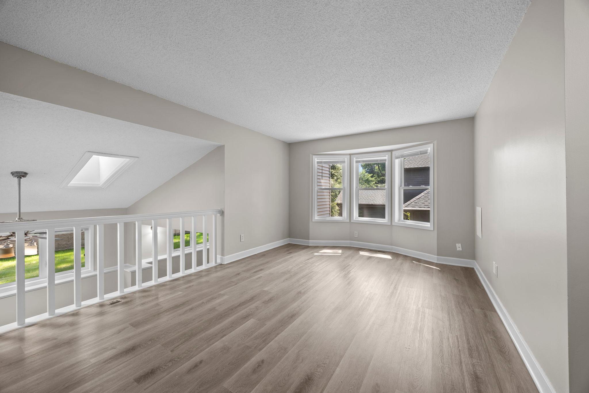 3633 Windtree Drive Property Photo 18