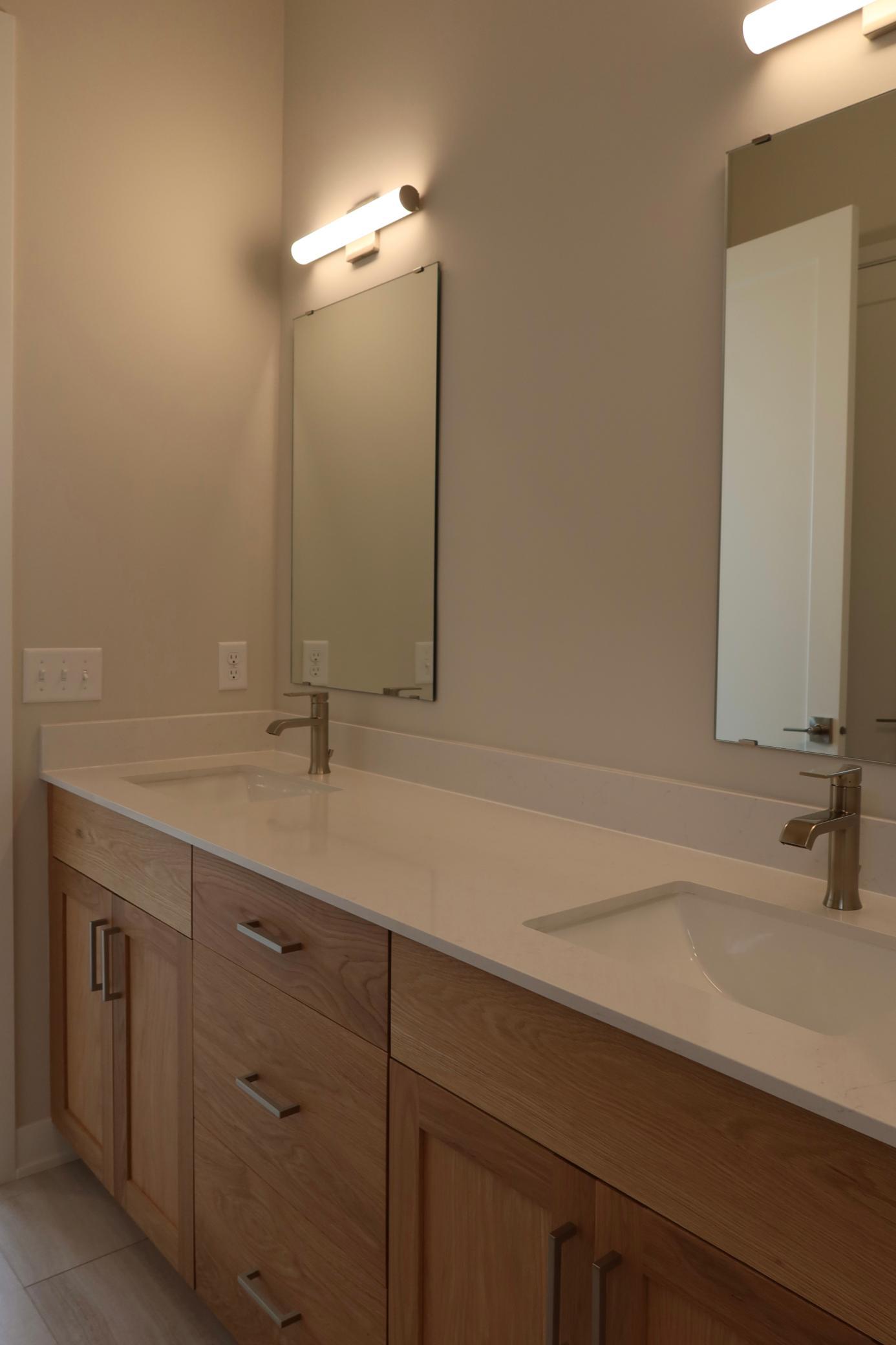 17940 Greenwich Way Property Photo 18