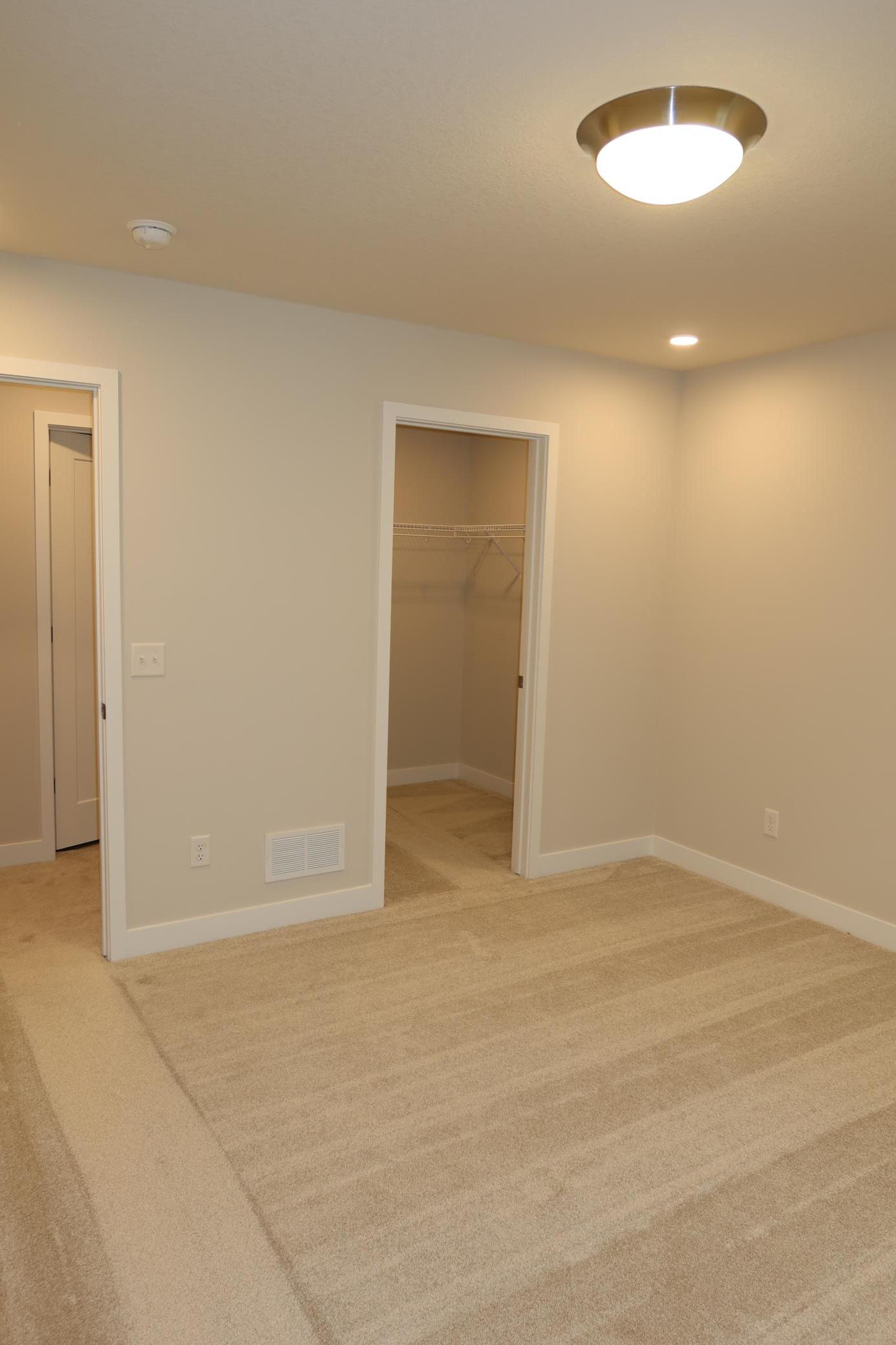 17940 Greenwich Way Property Photo 34