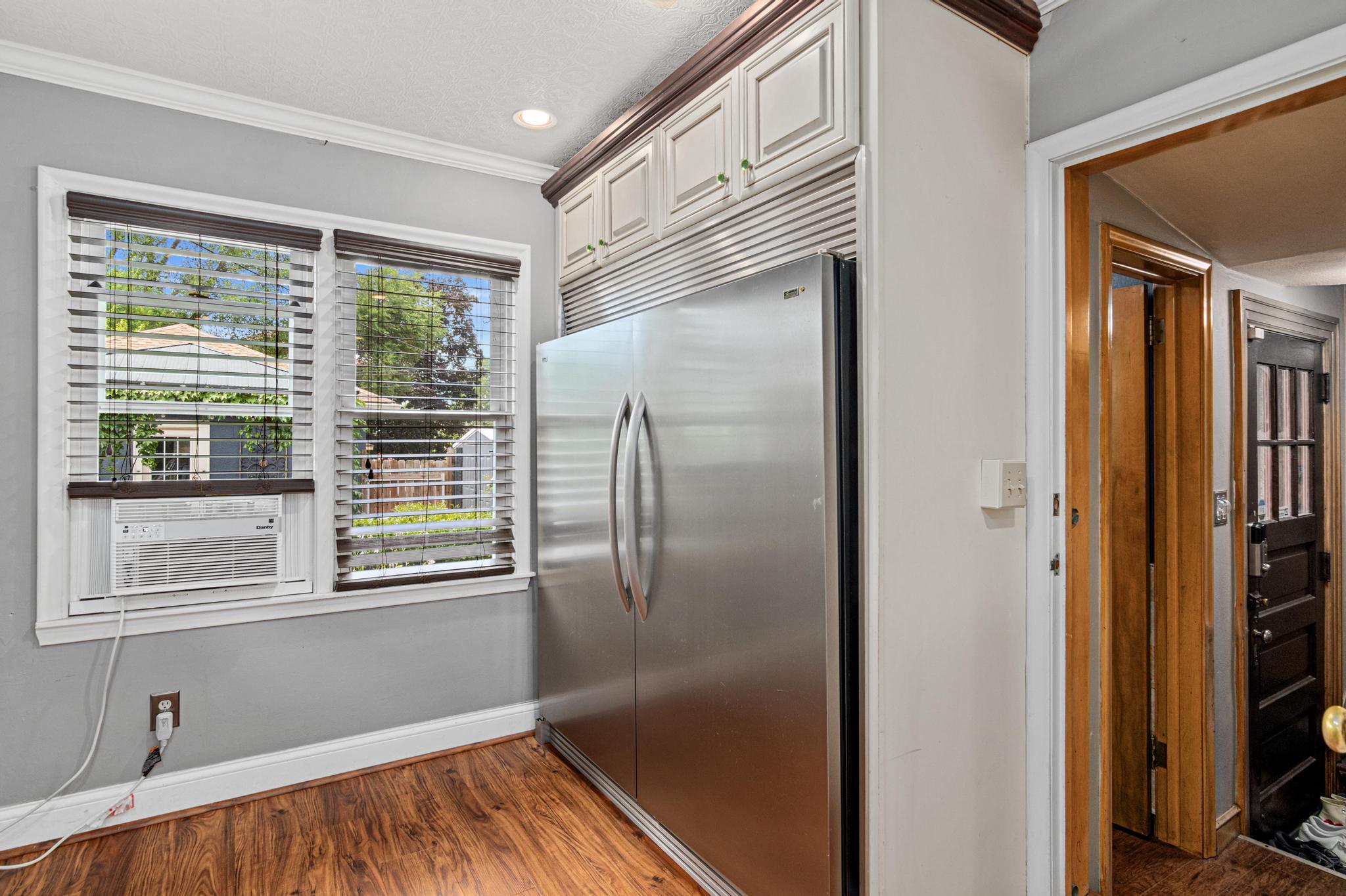 3500 Park Avenue Property Photo 19